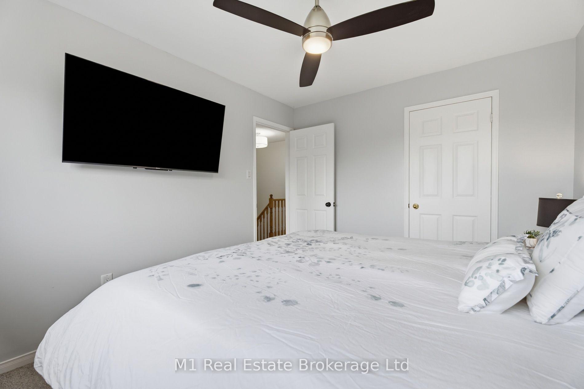 Photo 21 of 308 Daniel Crescent, Centre Wellington, Elora/Salem — HOMEH