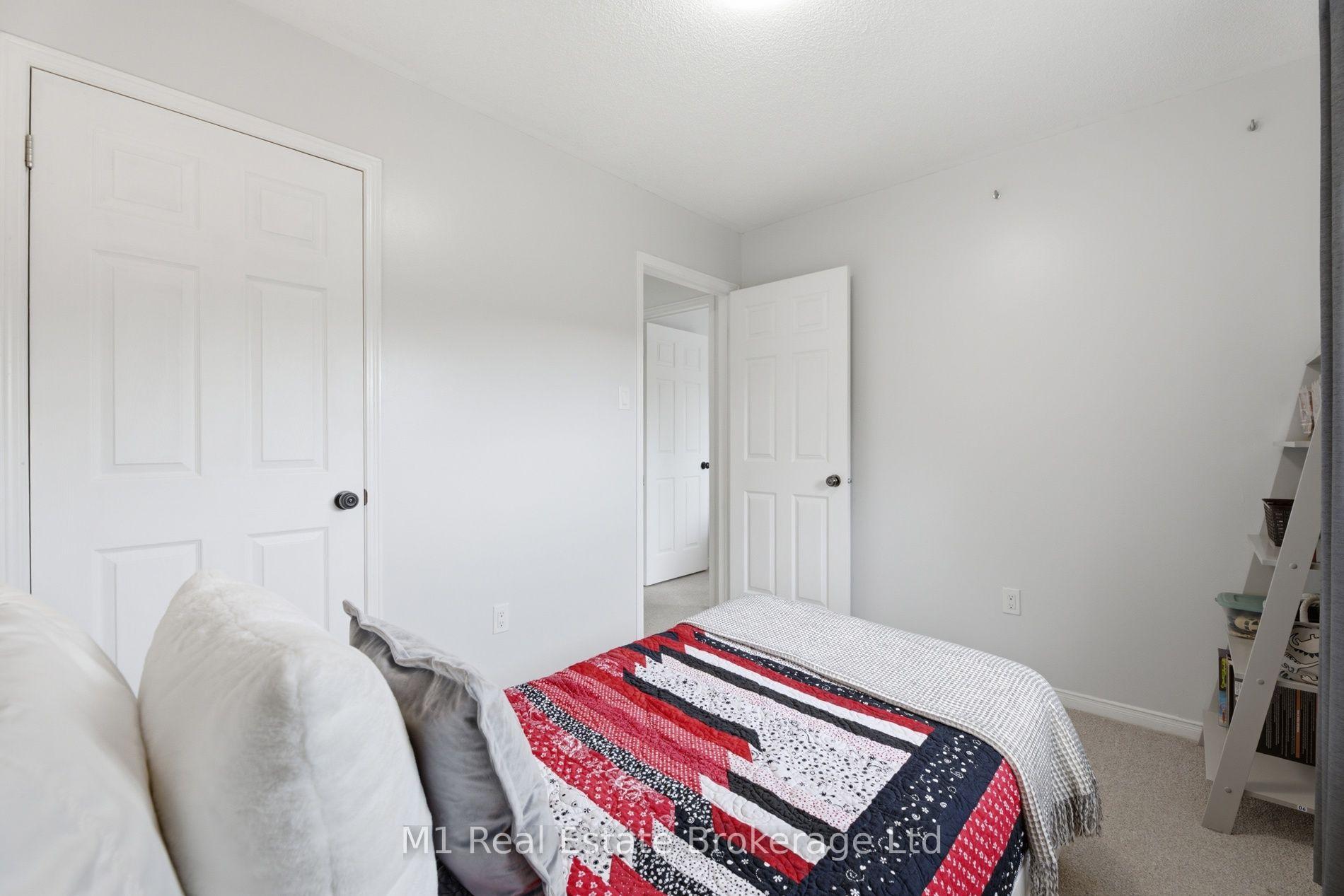 Photo 24 of 308 Daniel Crescent, Centre Wellington, Elora/Salem — HOMEH
