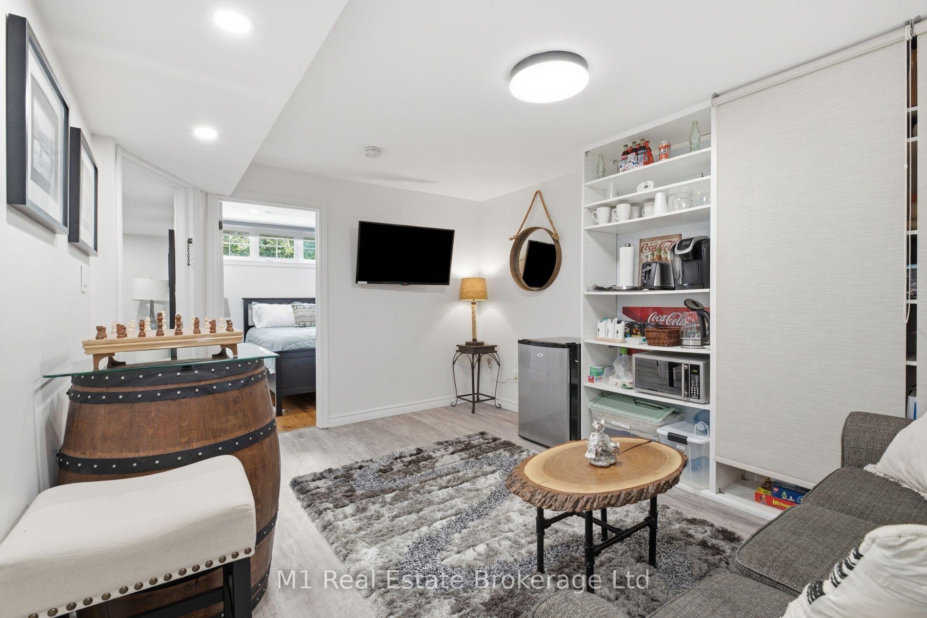 Photo 32 of 308 Daniel Crescent, Centre Wellington, Elora/Salem — HOMEH