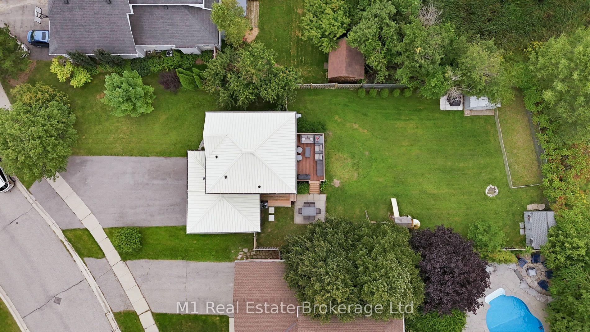 Photo 44 of 308 Daniel Crescent, Centre Wellington, Elora/Salem — HOMEH