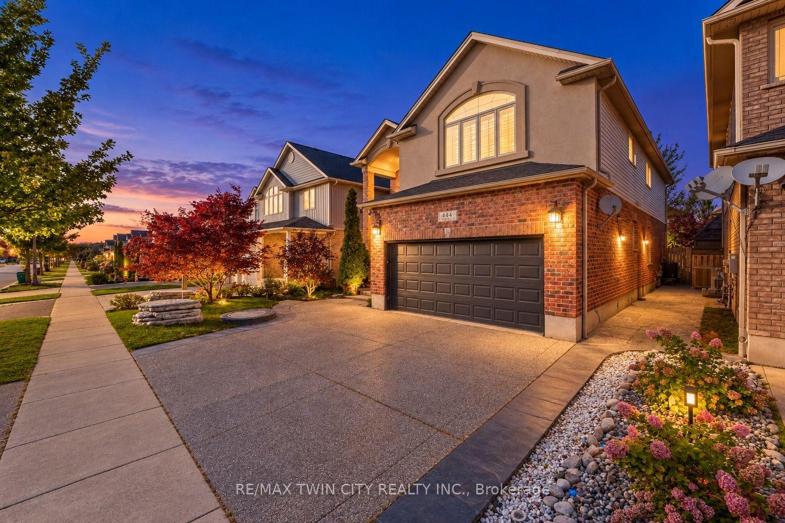 Photo 2 of 444 Thomas Slee Drive, Kitchener, Doon South — HOMEH