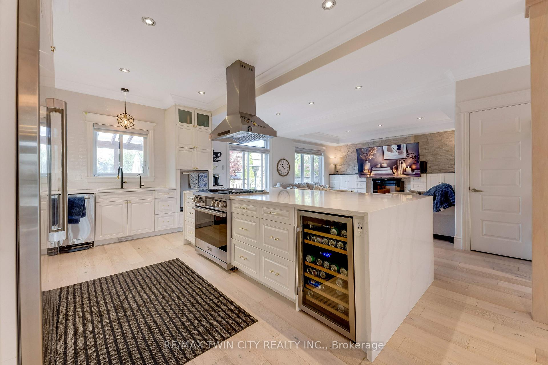 Photo 11 of 444 Thomas Slee Drive, Kitchener, Doon South — HOMEH