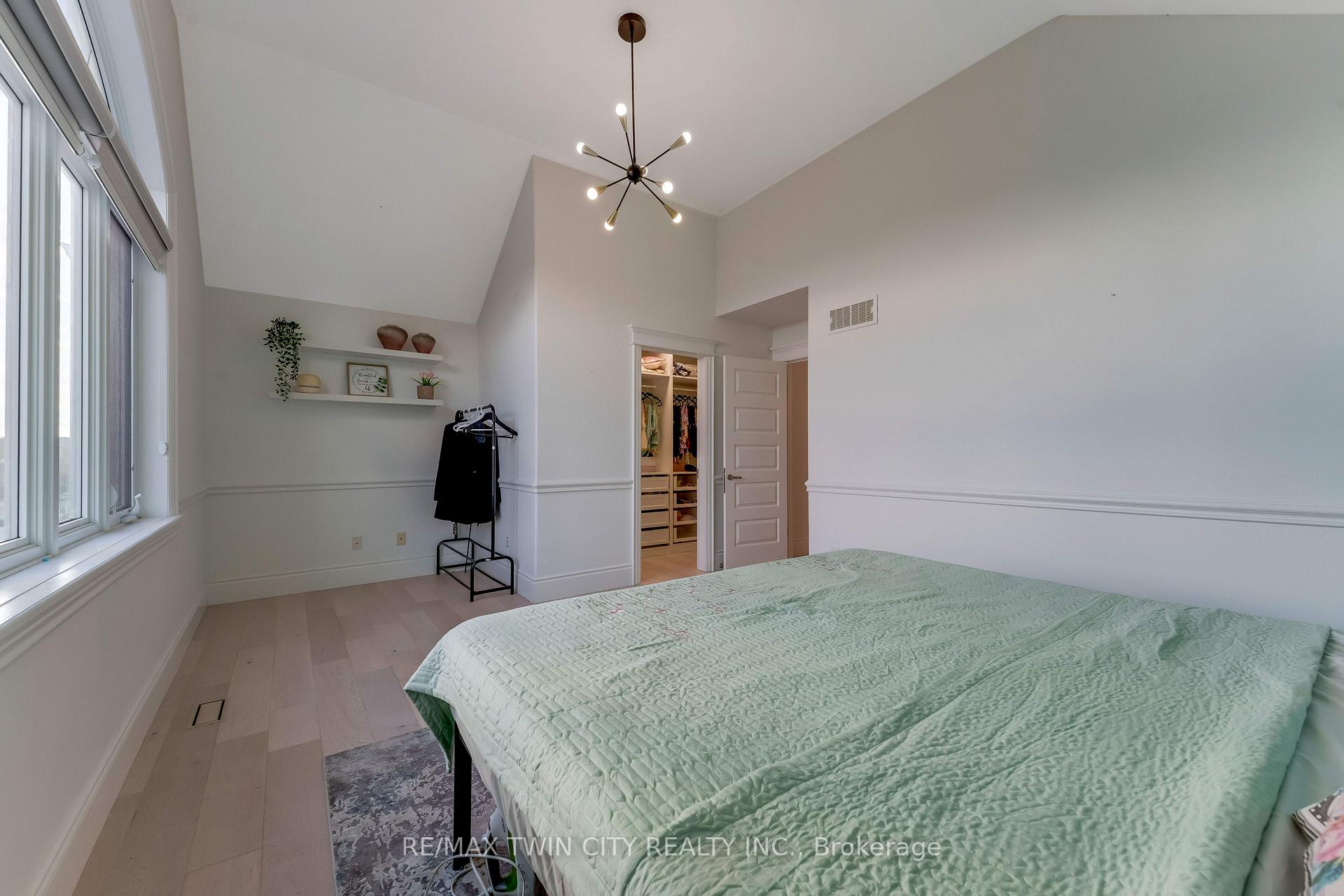 Photo 31 of 444 Thomas Slee Drive, Kitchener, Doon South — HOMEH