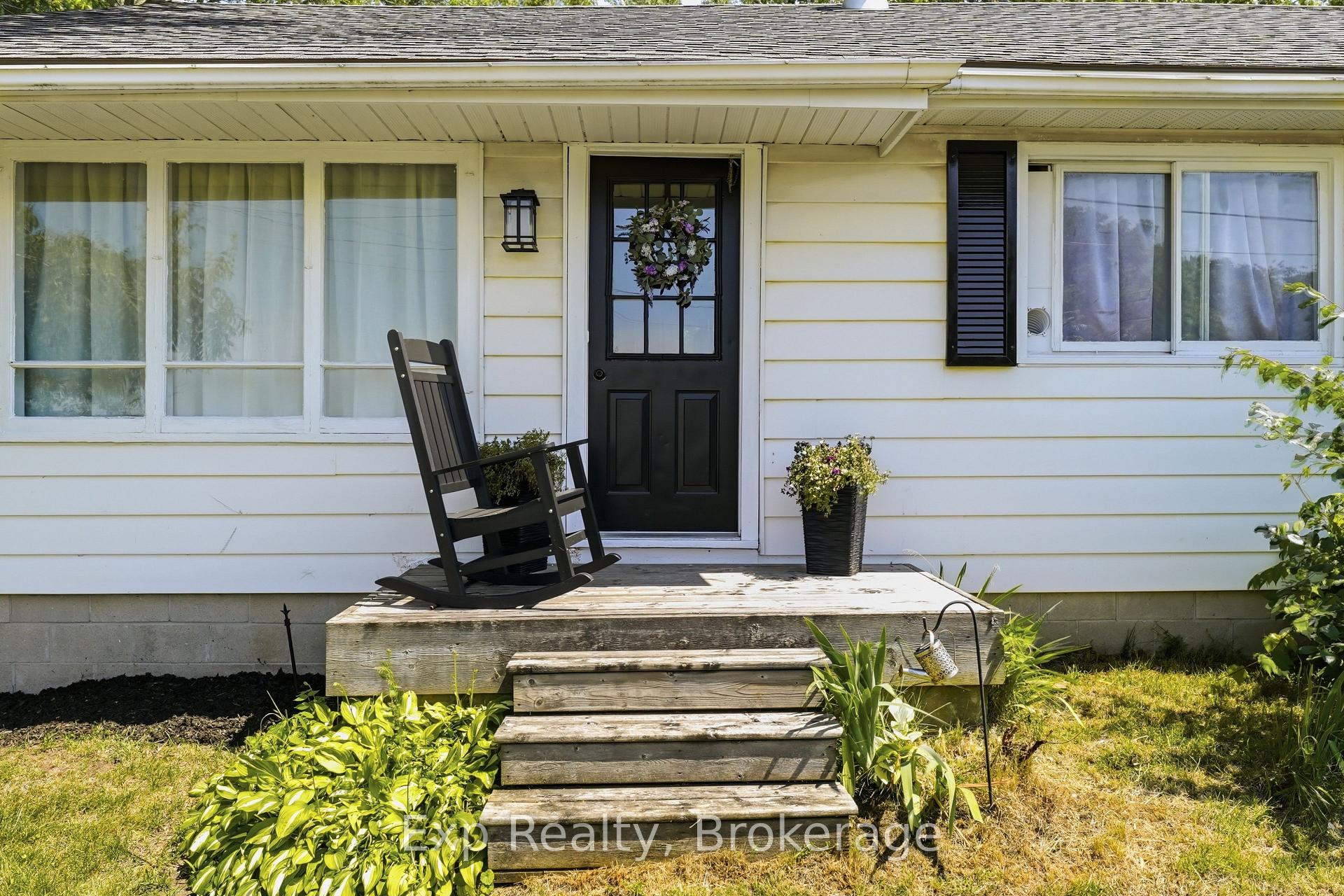 Photo 4 of 650 County Road 5, Prince Edward County, Hallowell Ward — HOMEH