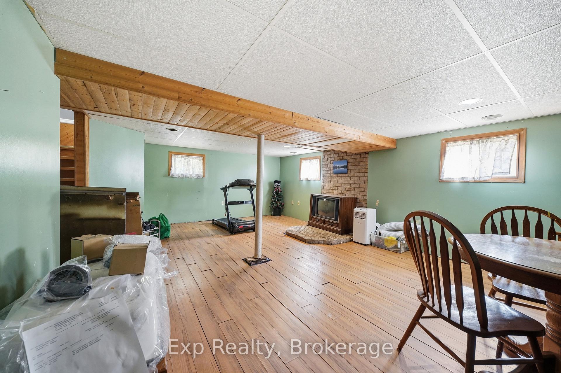 Photo 21 of 650 County Road 5, Prince Edward County, Hallowell Ward — HOMEH