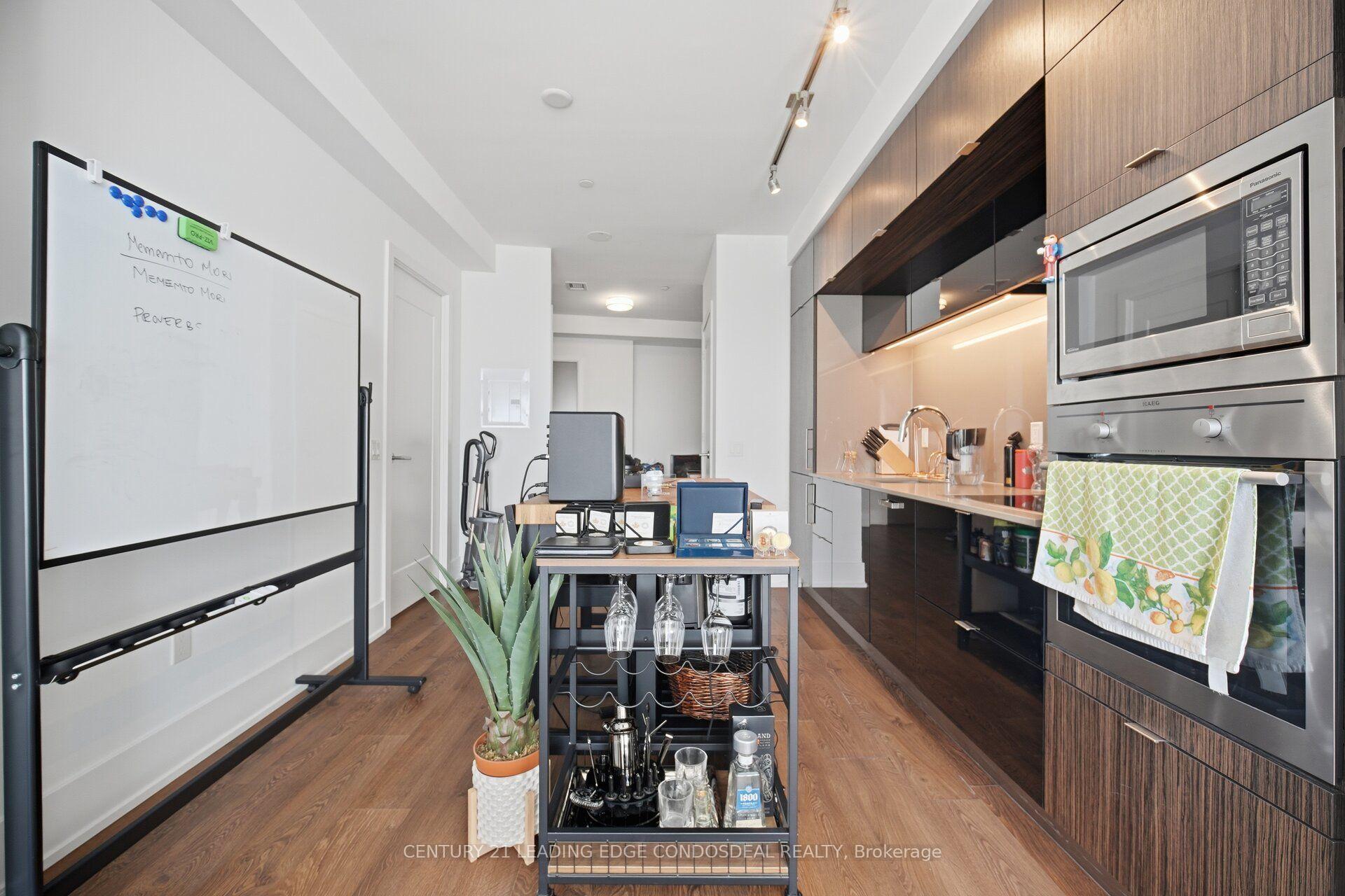 Photo 9 of Unit 6207, 10 York Street, Toronto, Waterfront Communities — HOMEH