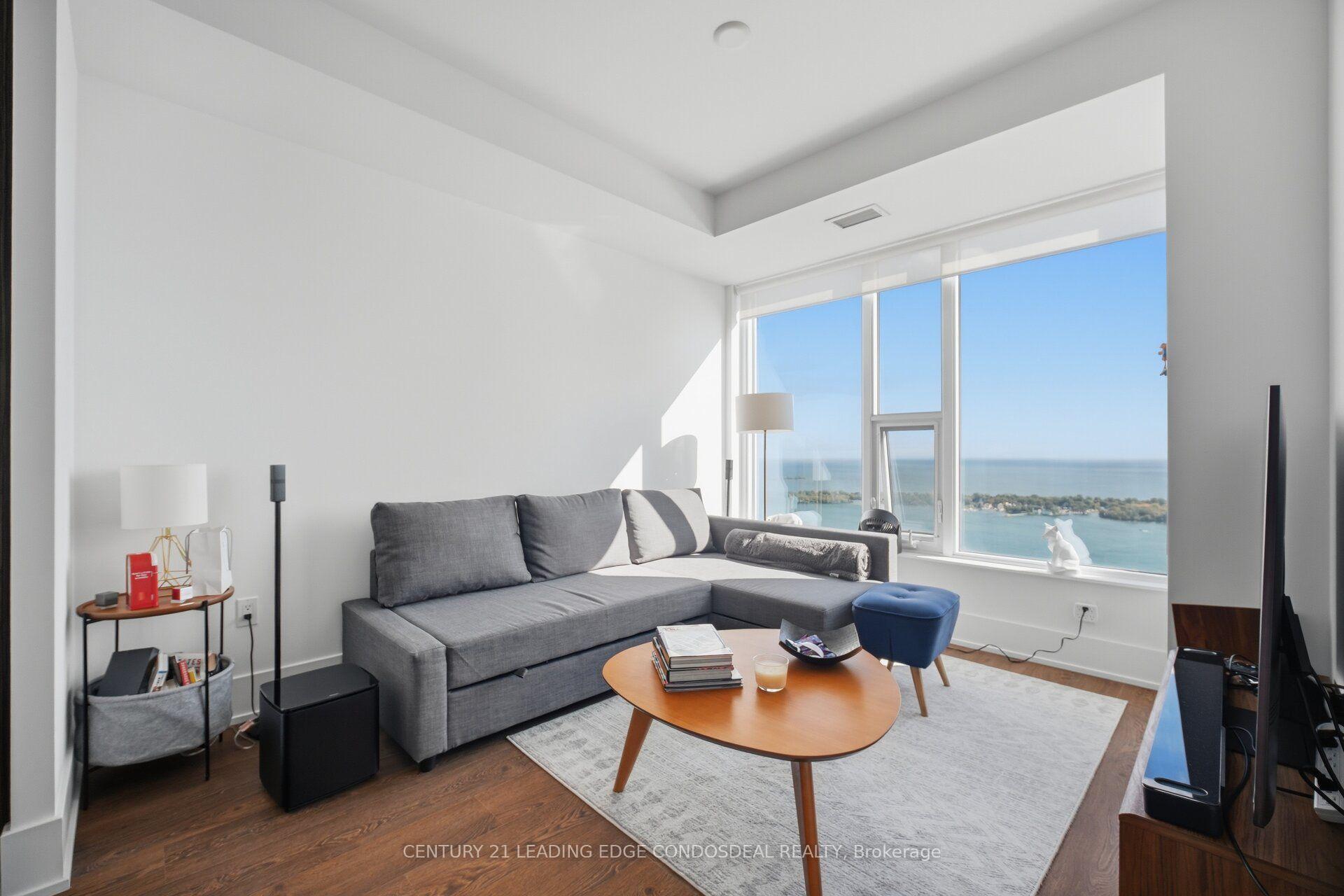 Photo 14 of Unit 6207, 10 York Street, Toronto, Waterfront Communities — HOMEH