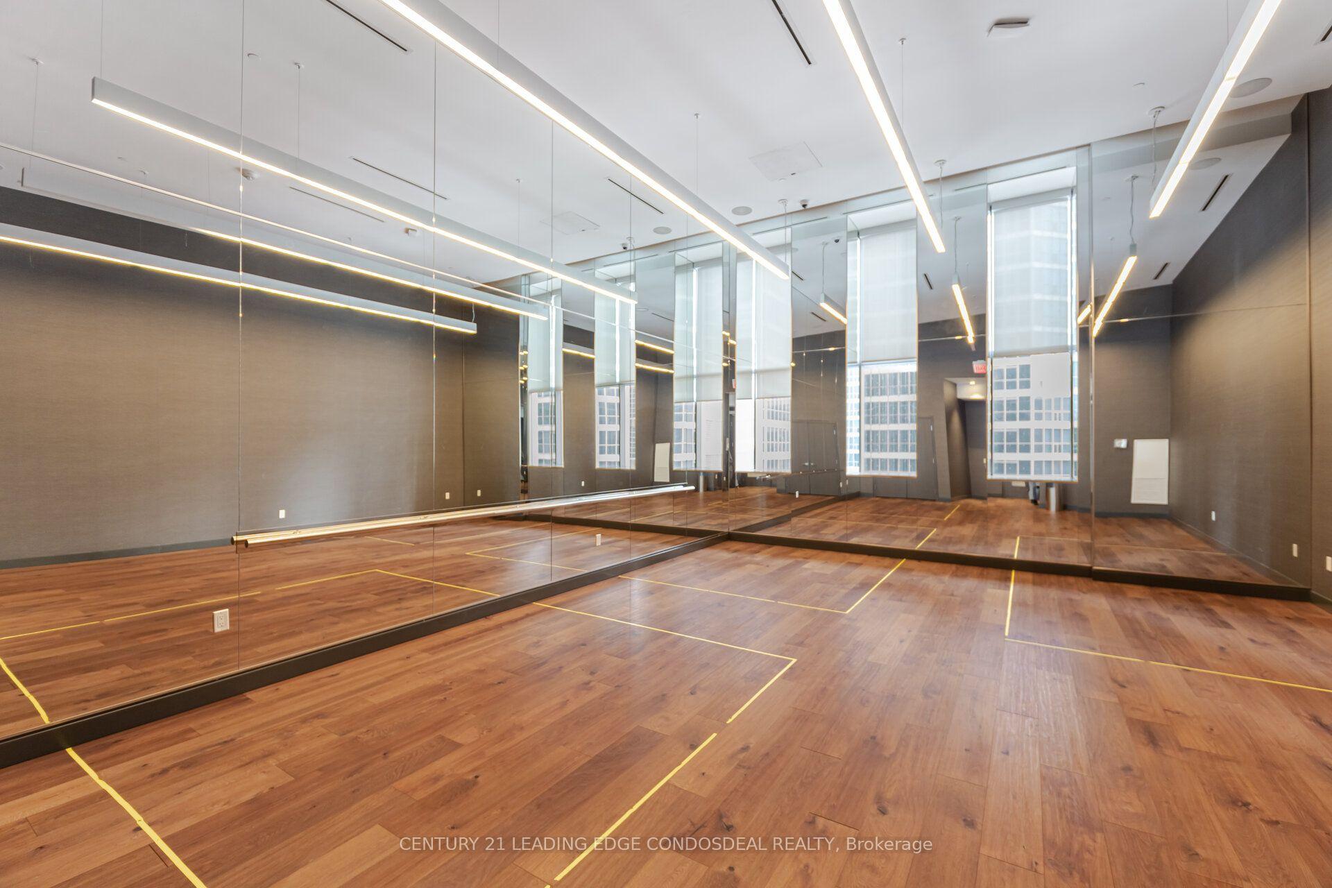 Photo 29 of Unit 6207, 10 York Street, Toronto, Waterfront Communities — HOMEH