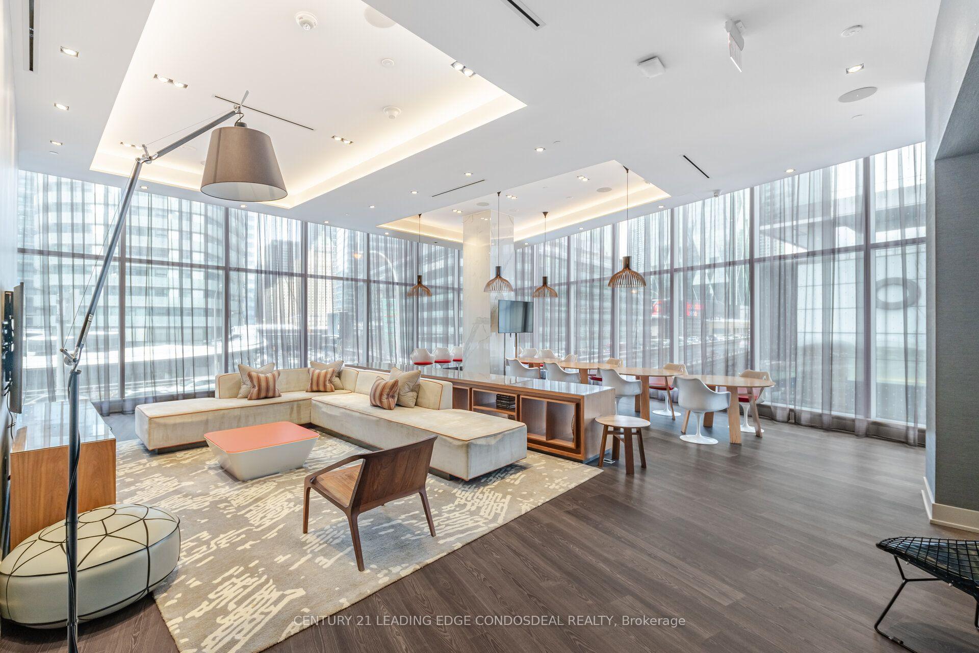 Photo 32 of Unit 6207, 10 York Street, Toronto, Waterfront Communities — HOMEH