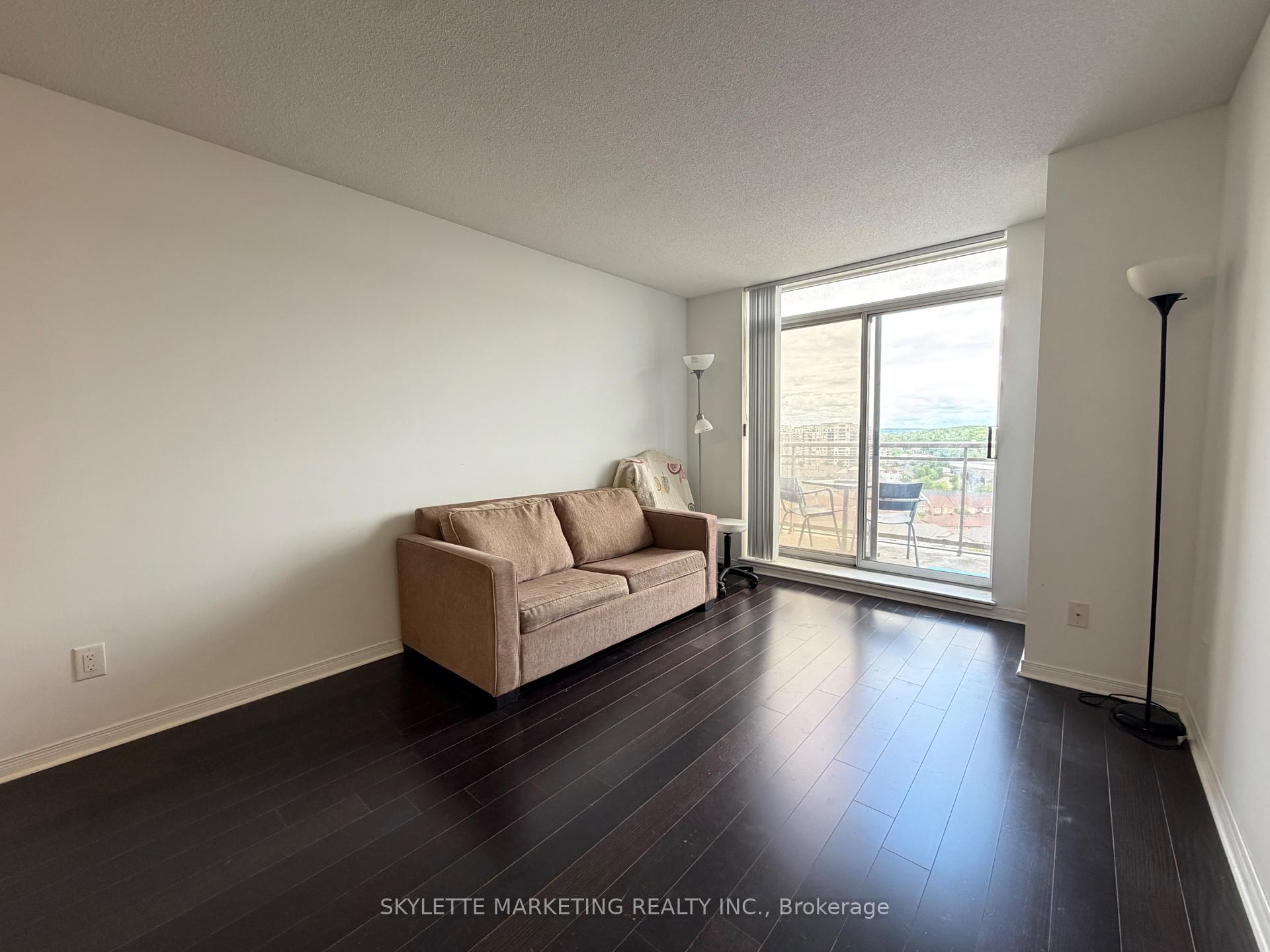 Photo 11 of Unit Ph13, 75 King William Crescent, Richmond Hill, Langstaff — HOMEH