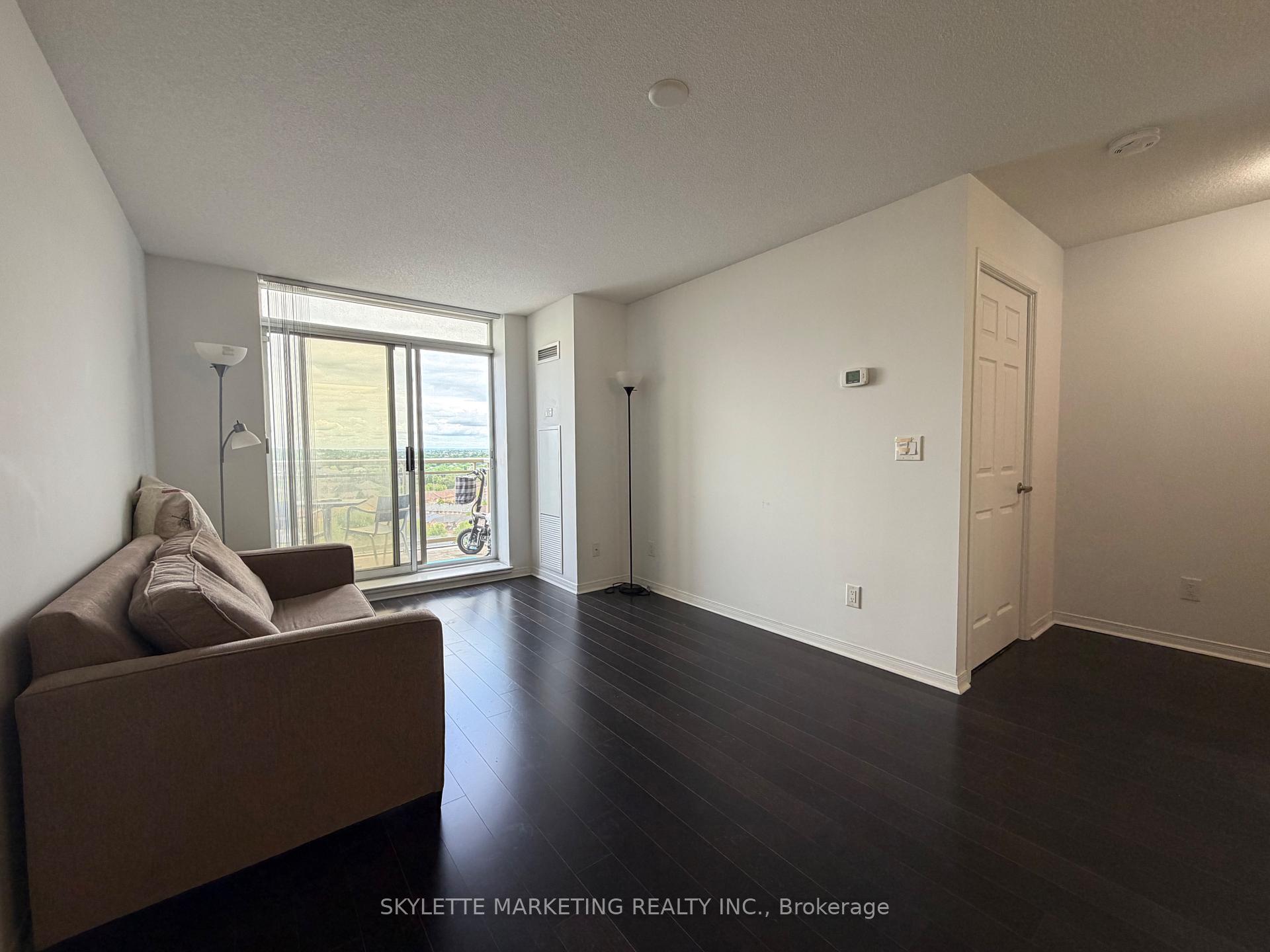 Photo 12 of Unit Ph13, 75 King William Crescent, Richmond Hill, Langstaff — HOMEH