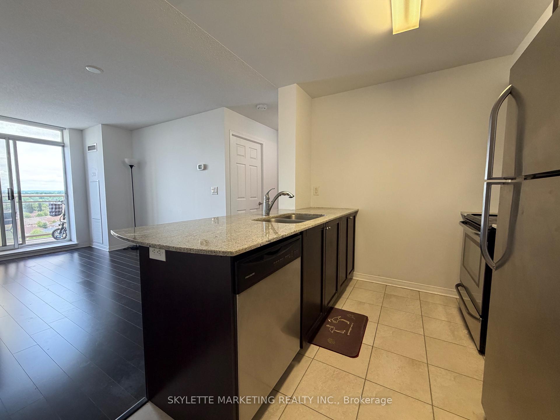 Photo 13 of Unit Ph13, 75 King William Crescent, Richmond Hill, Langstaff — HOMEH