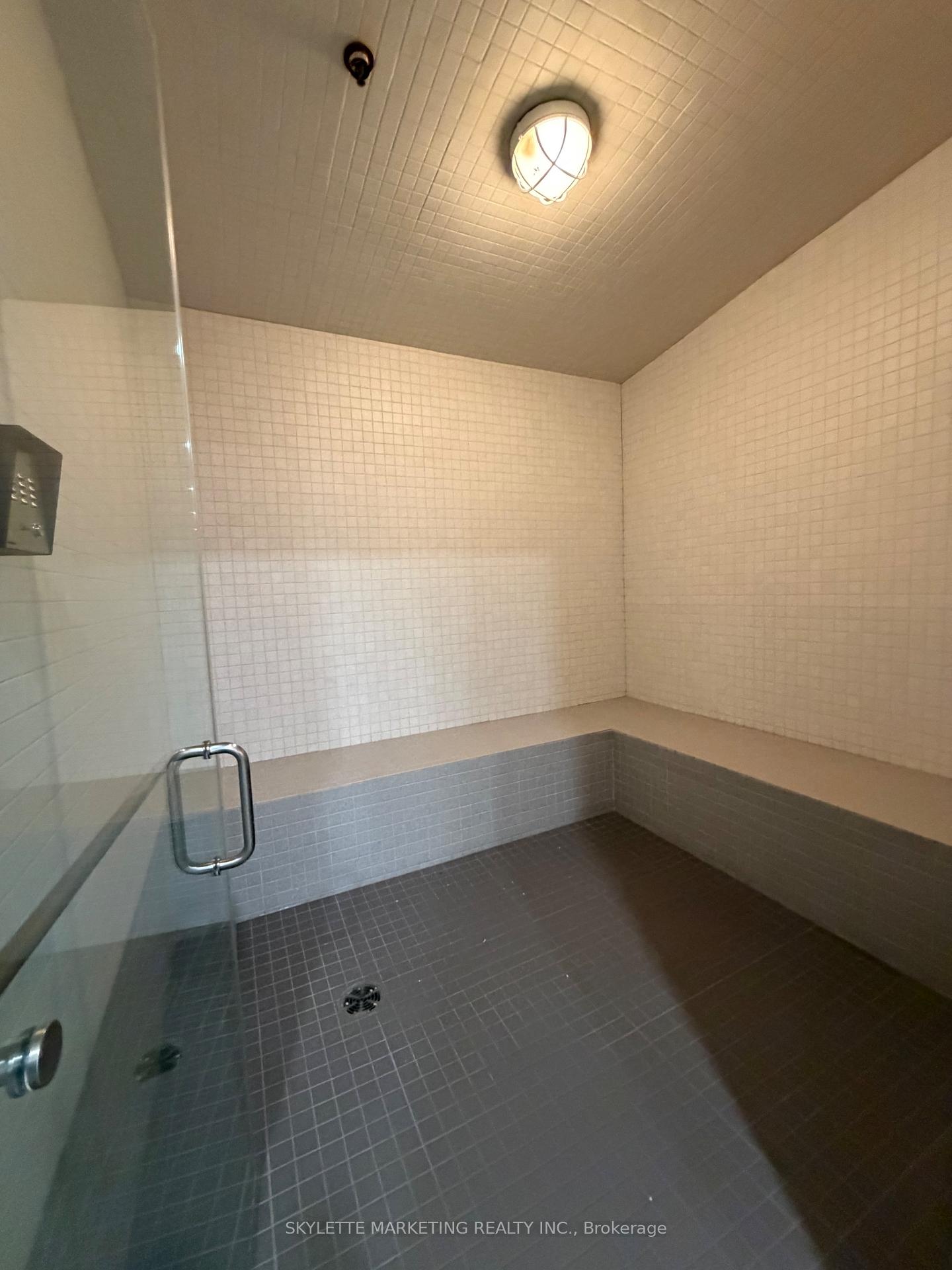 Photo 27 of Unit Ph13, 75 King William Crescent, Richmond Hill, Langstaff — HOMEH