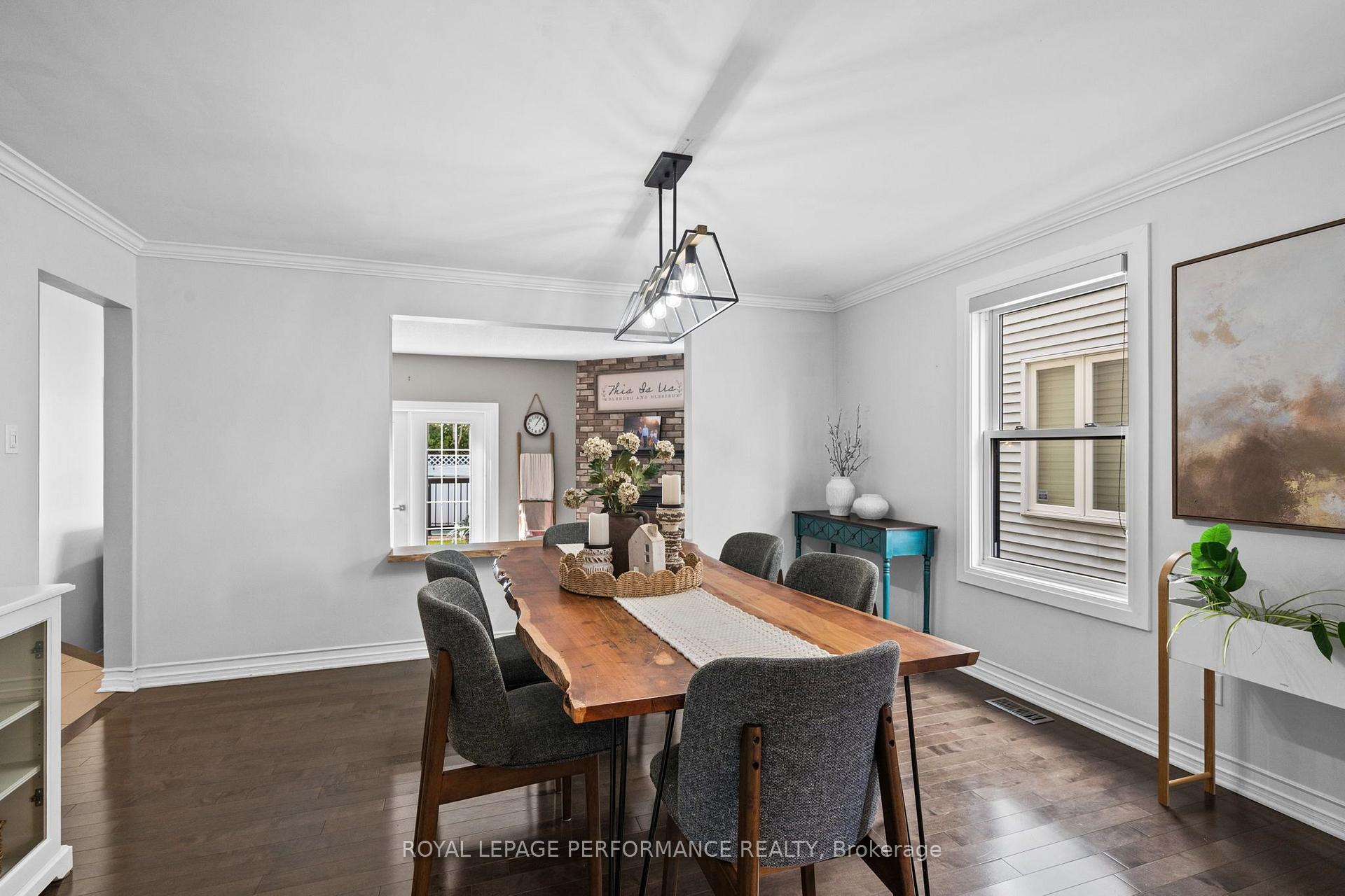 Photo 9 of 550 Foxview Place, Ottawa, CFB Rockcliffe and Area — HOMEH