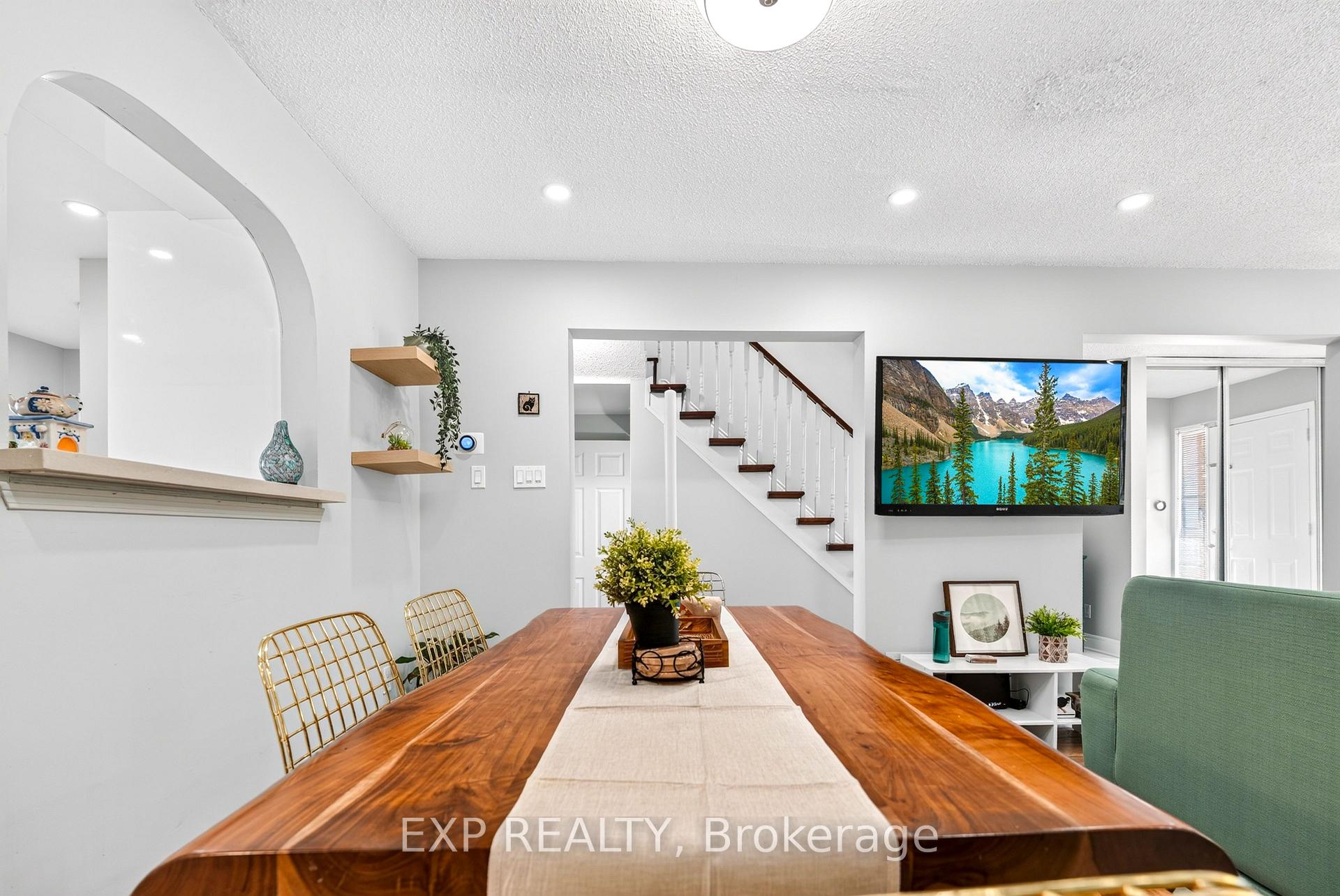 Photo 4 of Unit 77, 35 Malta Avenue, Brampton, Fletcher's Creek South — HOMEH
