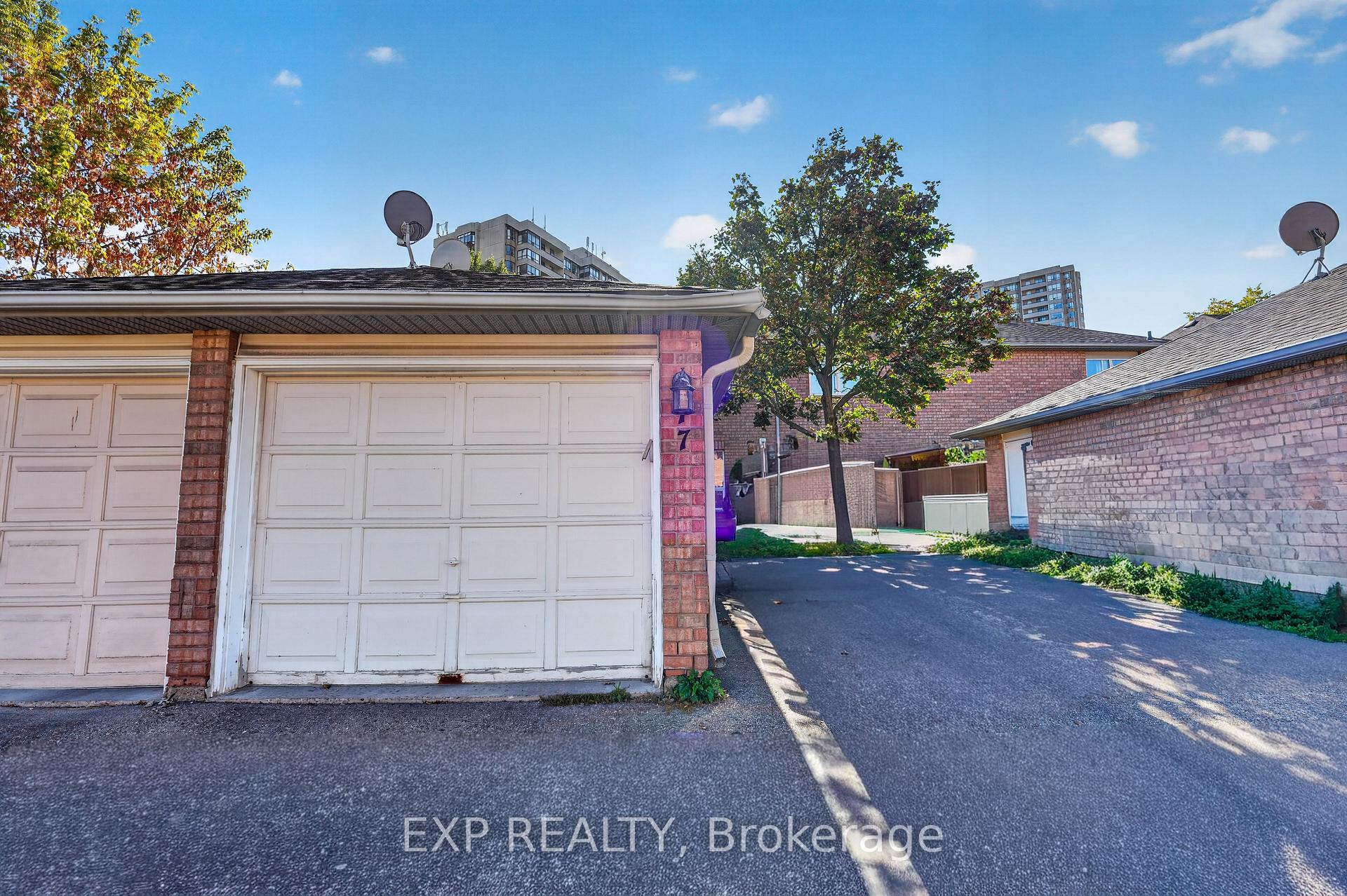 Photo 33 of Unit 77, 35 Malta Avenue, Brampton, Fletcher's Creek South — HOMEH