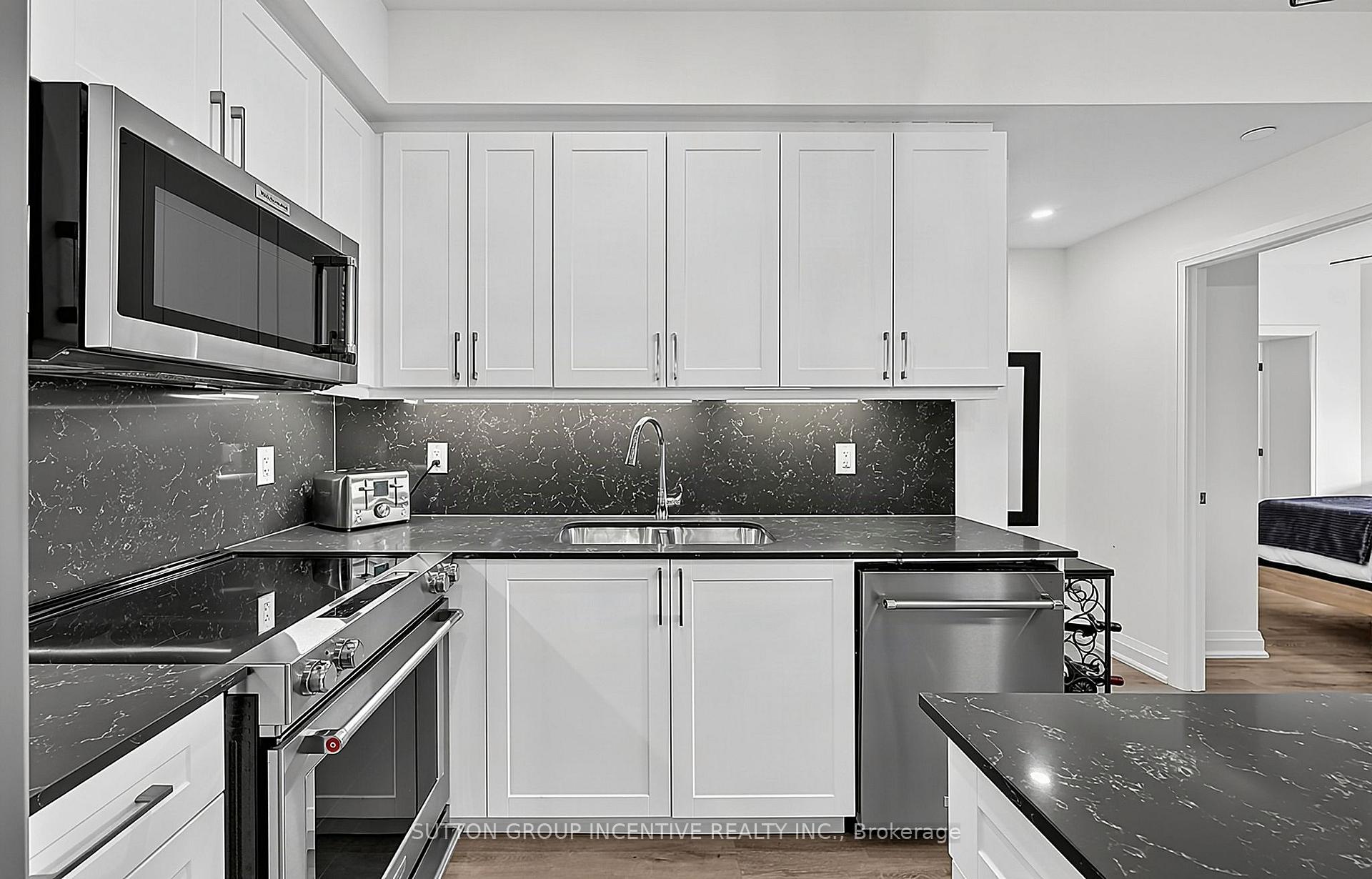 Photo 17 of Unit 1101, 58 Lakeside Terrace, Barrie, Little Lake — HOMEH