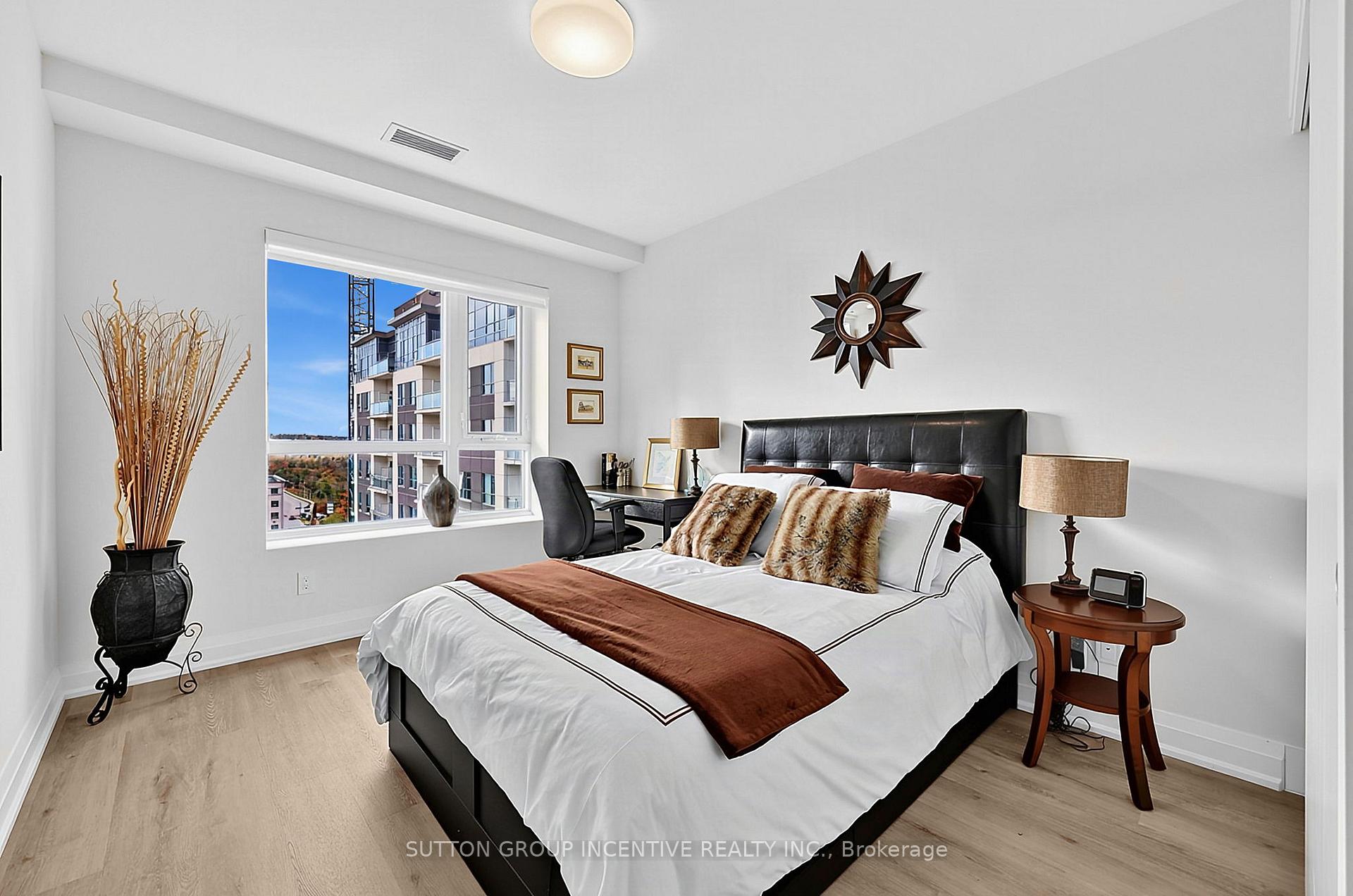 Photo 33 of Unit 1101, 58 Lakeside Terrace, Barrie, Little Lake — HOMEH