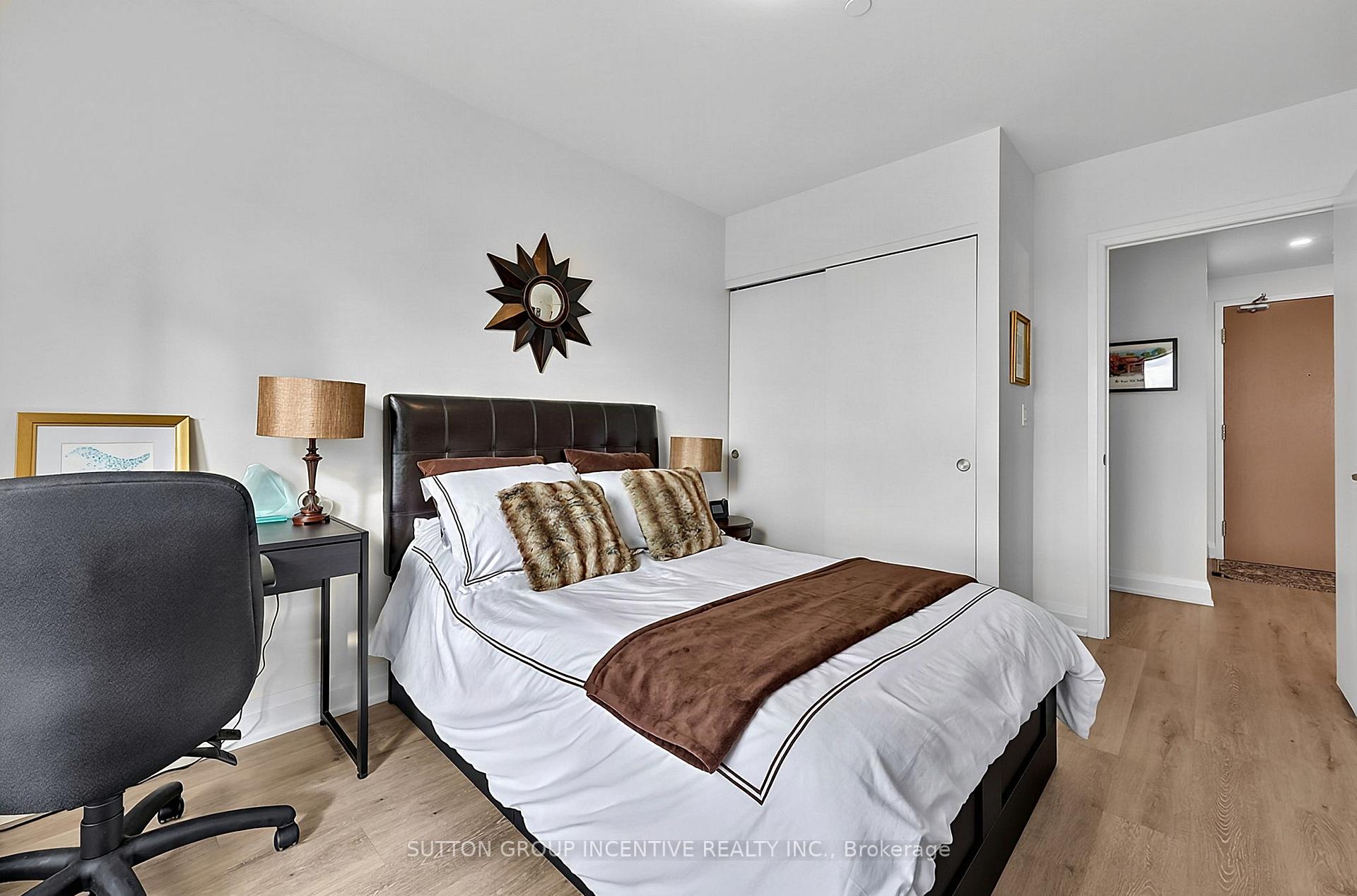 Photo 35 of Unit 1101, 58 Lakeside Terrace, Barrie, Little Lake — HOMEH