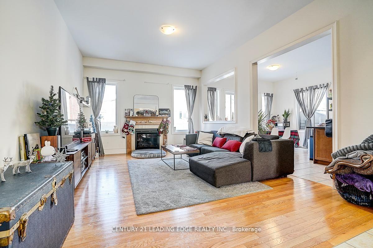 Photo 16 of 455 Threshing Mill Boulevard, Oakville, Joshua Meadows — HOMEH