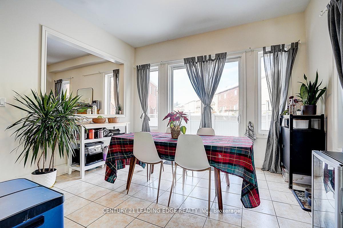 Photo 22 of 455 Threshing Mill Boulevard, Oakville, Joshua Meadows — HOMEH