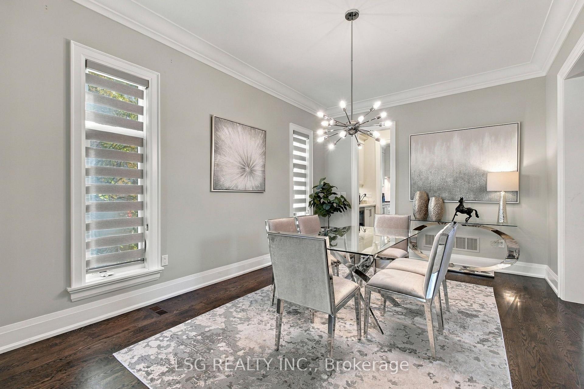 Photo 9 of 93 Kennedy Street E, Aurora, Aurora Village — HOMEH
