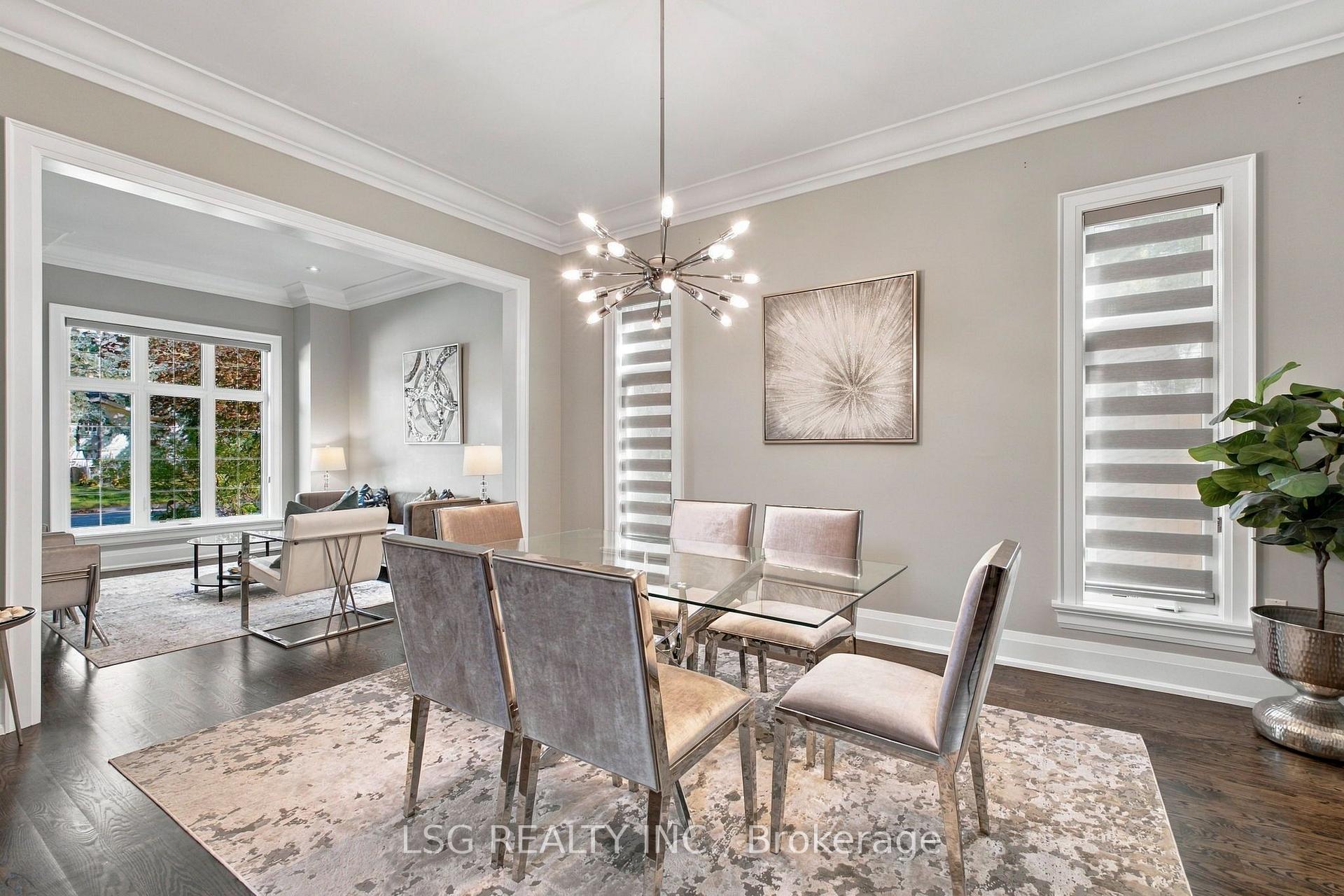 Photo 10 of 93 Kennedy Street E, Aurora, Aurora Village — HOMEH
