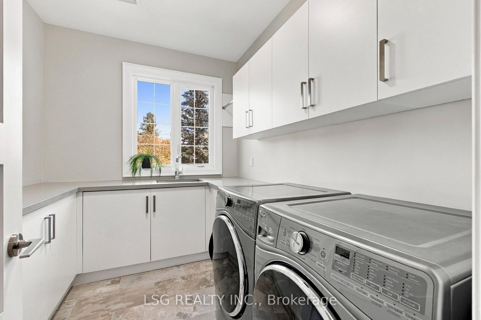 Photo 36 of 93 Kennedy Street E, Aurora, Aurora Village — HOMEH