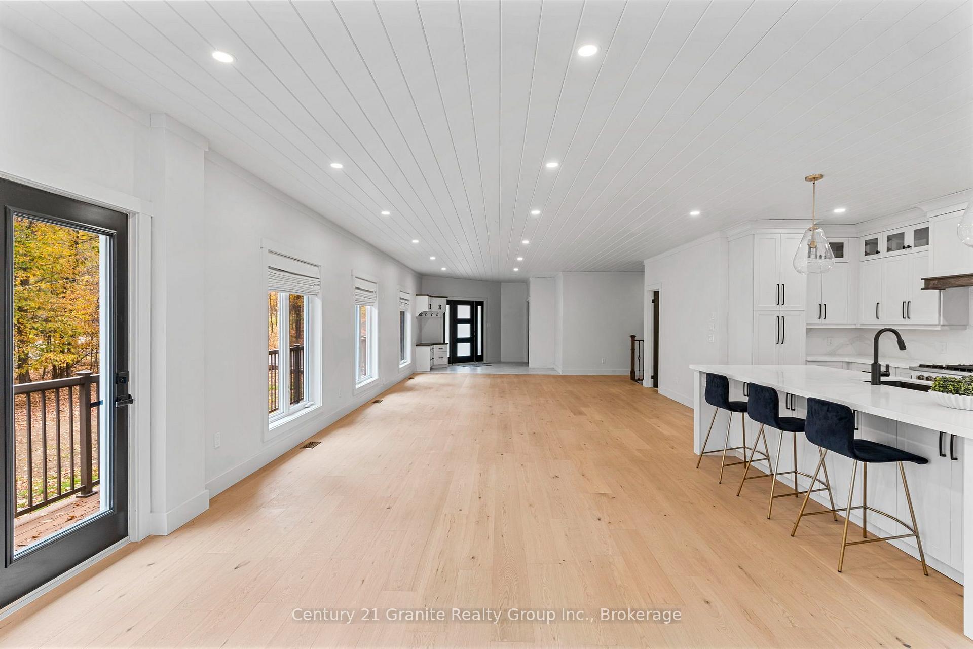 Photo 10 of 150 College Drive, Dysart et al, Dysart — HOMEH