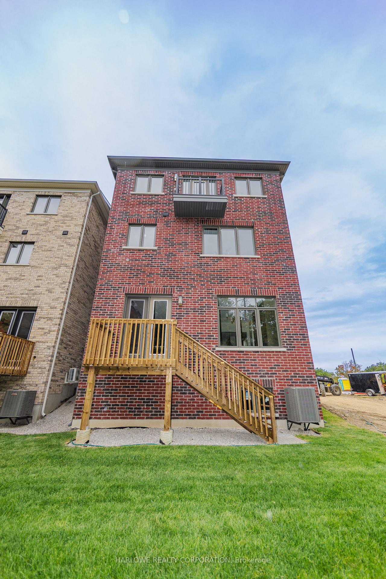 Photo 4 of 6738 Longview Place, Mississauga, Meadowvale Village — HOMEH