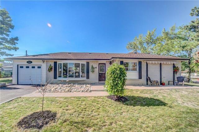Photo 1 of 20 Dorward Drive, Etobicoke, Mount Olive-Silverstone-Jamestown — HOMEH