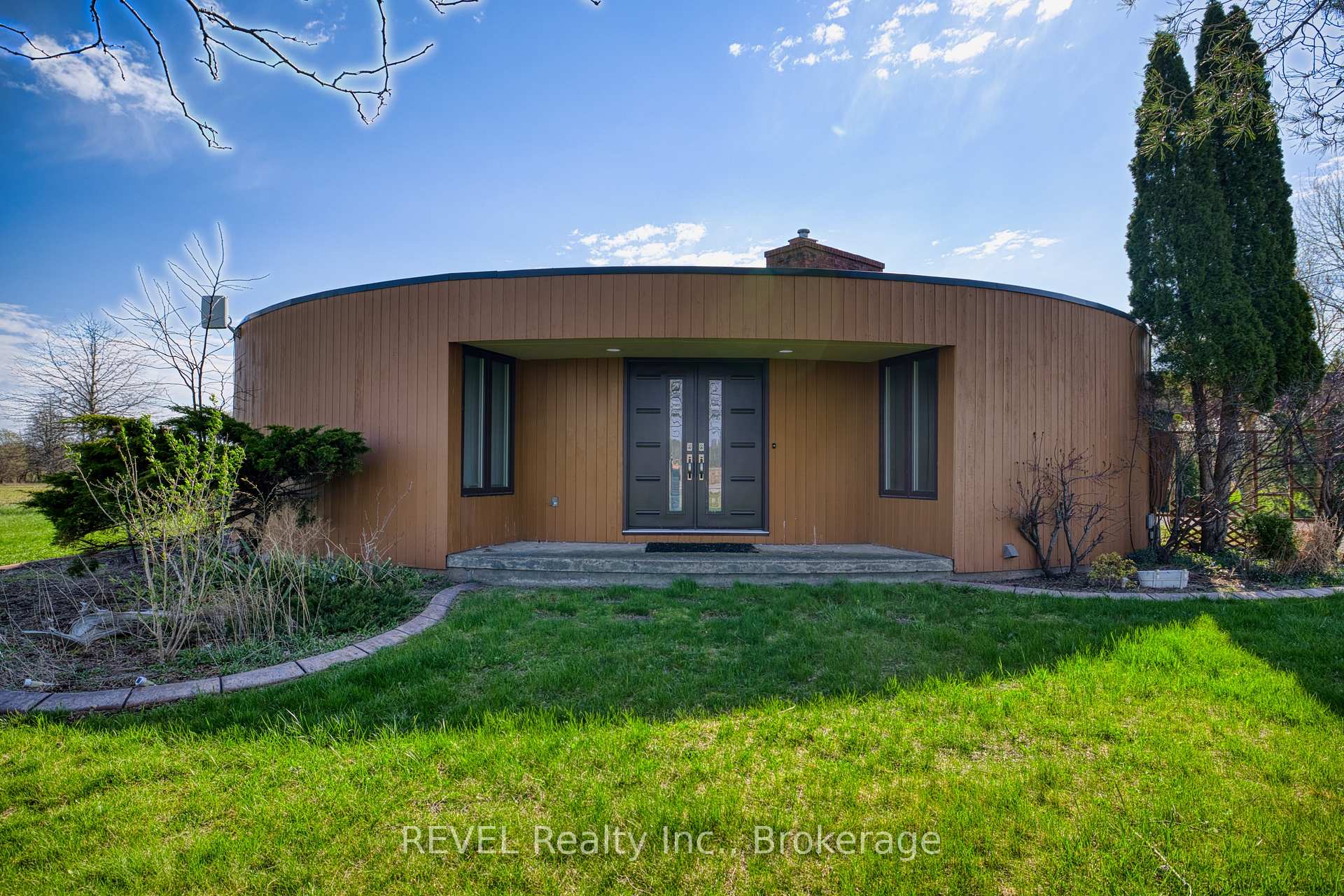 Photo 7 of 9572 Sodom Road, Niagara Falls, Lyons Creek — HOMEH