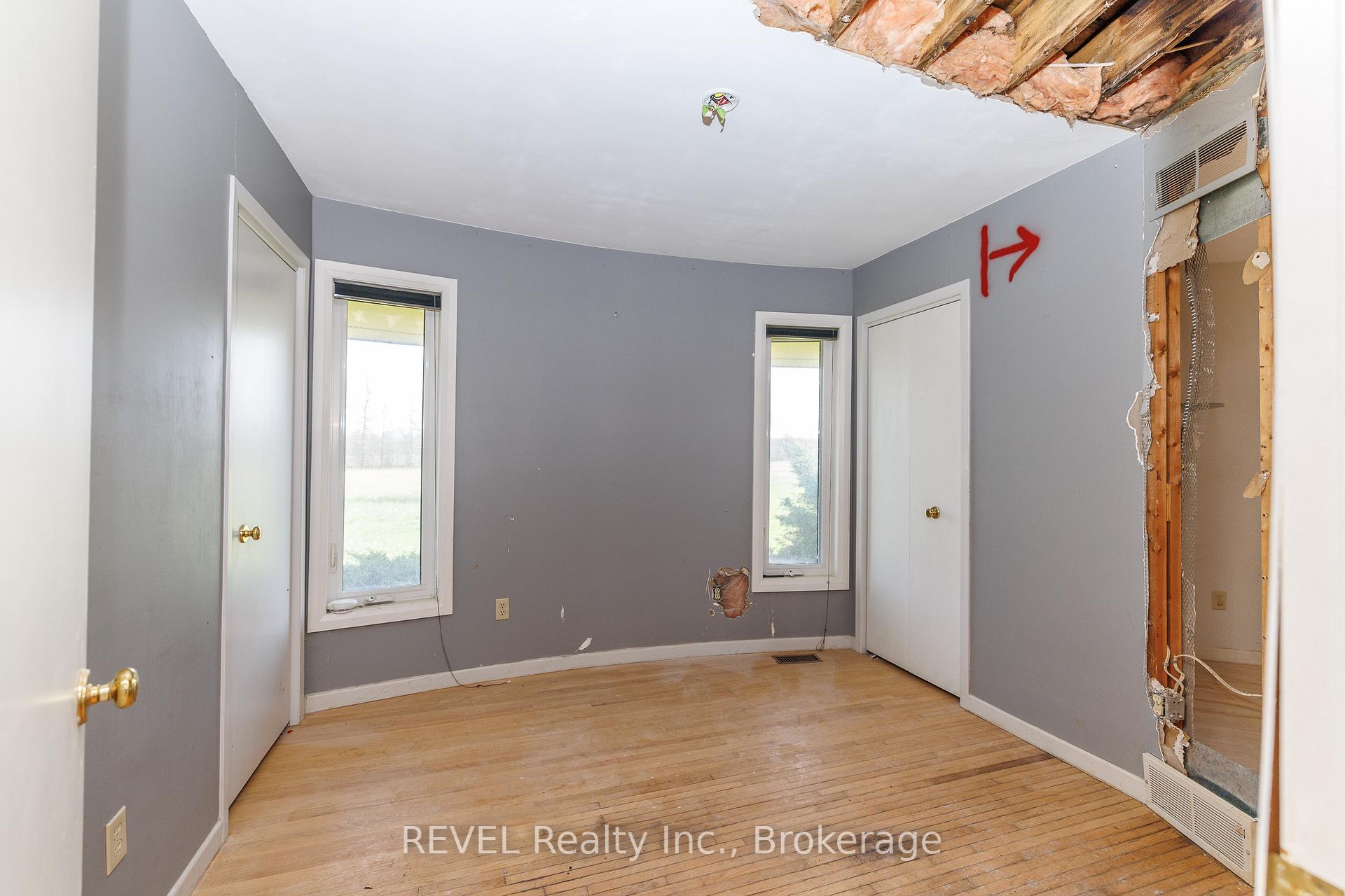 Photo 13 of 9572 Sodom Road, Niagara Falls, Lyons Creek — HOMEH