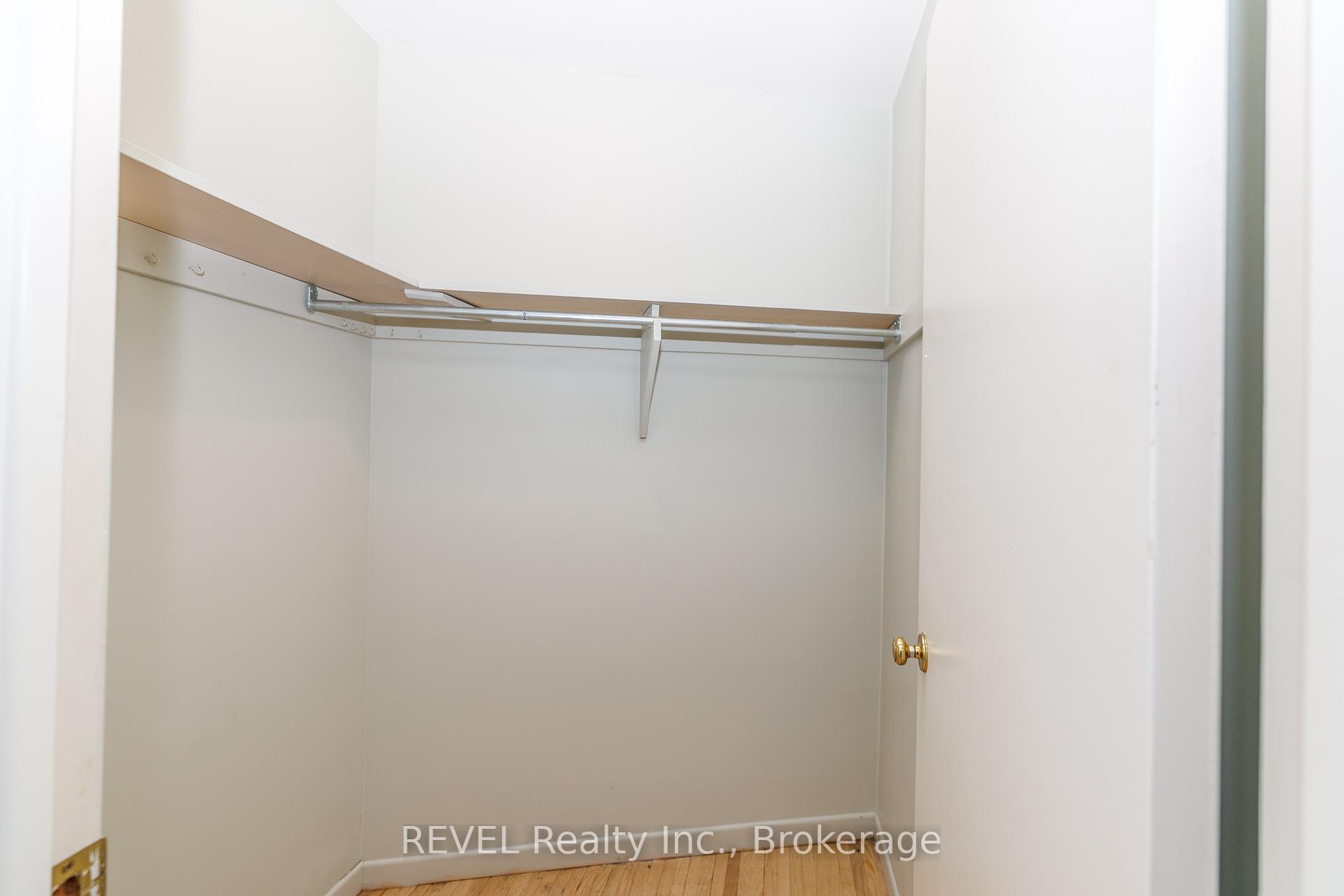 Photo 20 of 9572 Sodom Road, Niagara Falls, Lyons Creek — HOMEH
