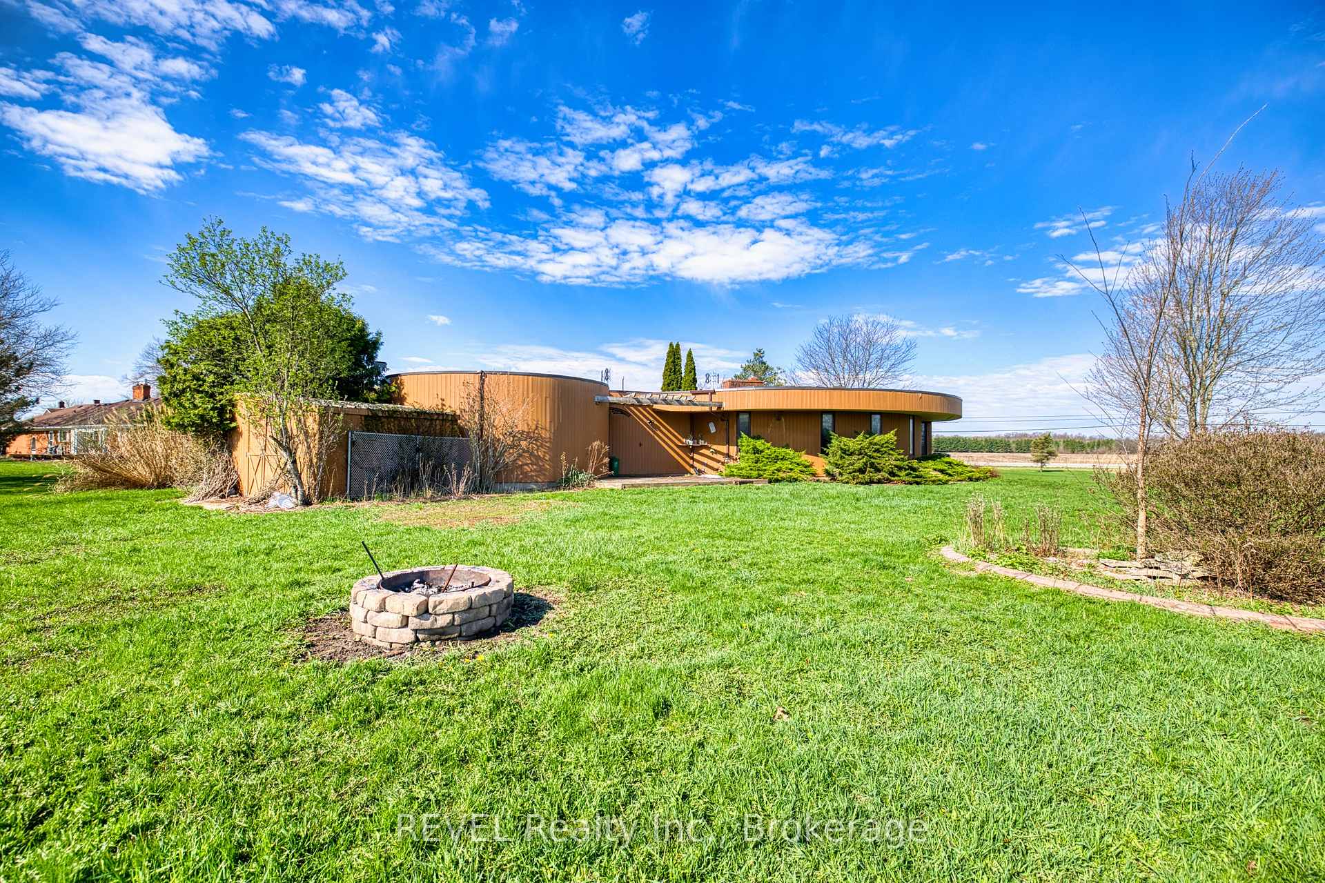 Photo 37 of 9572 Sodom Road, Niagara Falls, Lyons Creek — HOMEH