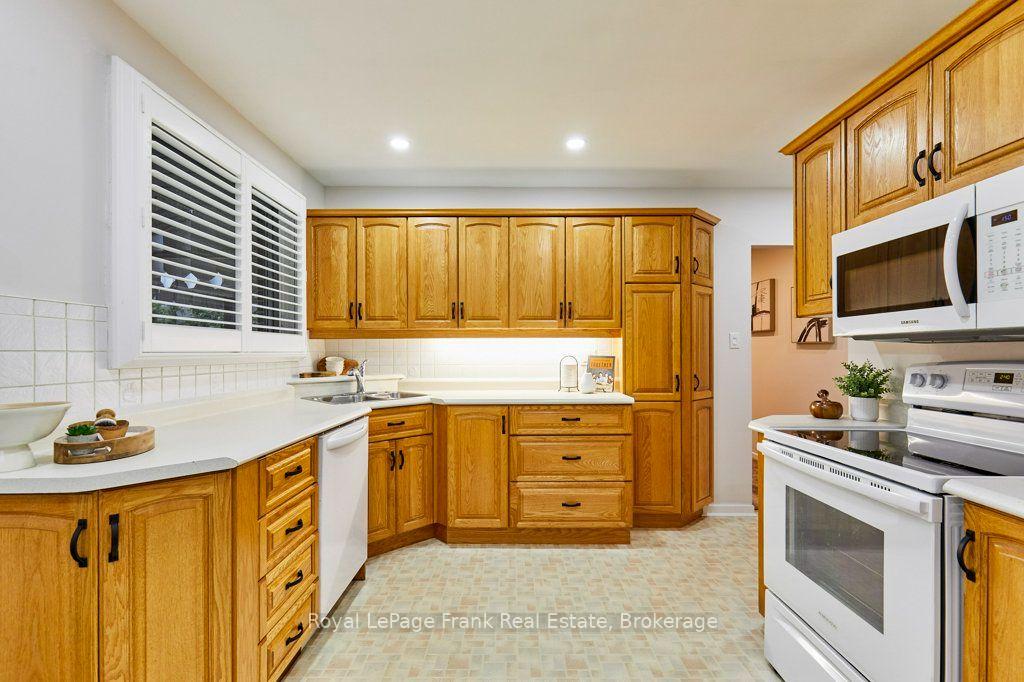 Photo 14 of 15111 Simcoe Street, Scugog, Port Perry — HOMEH