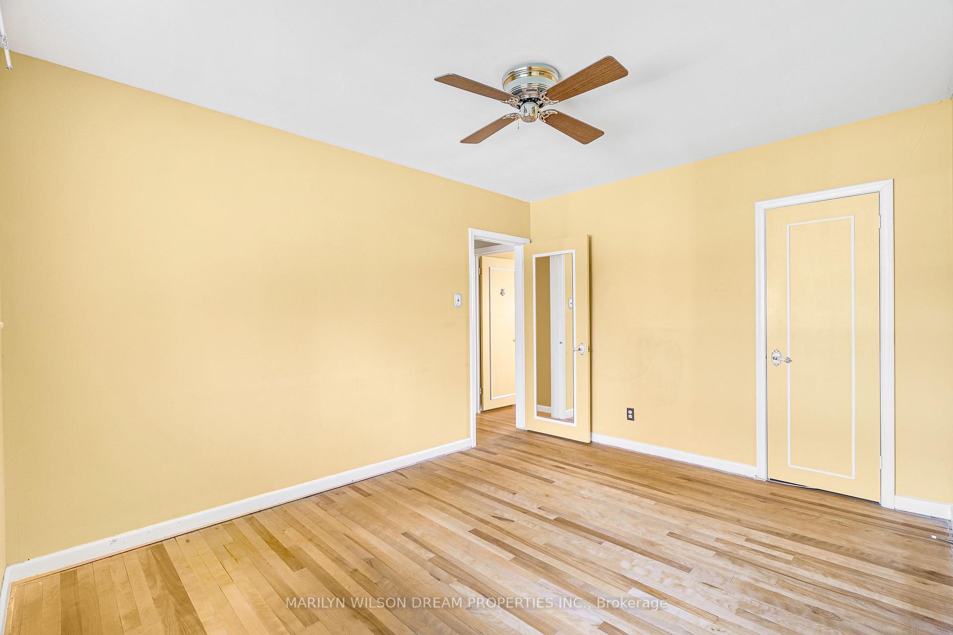 Photo 18 of 742 Cork Street, Ottawa, Elmvale Acres — HOMEH