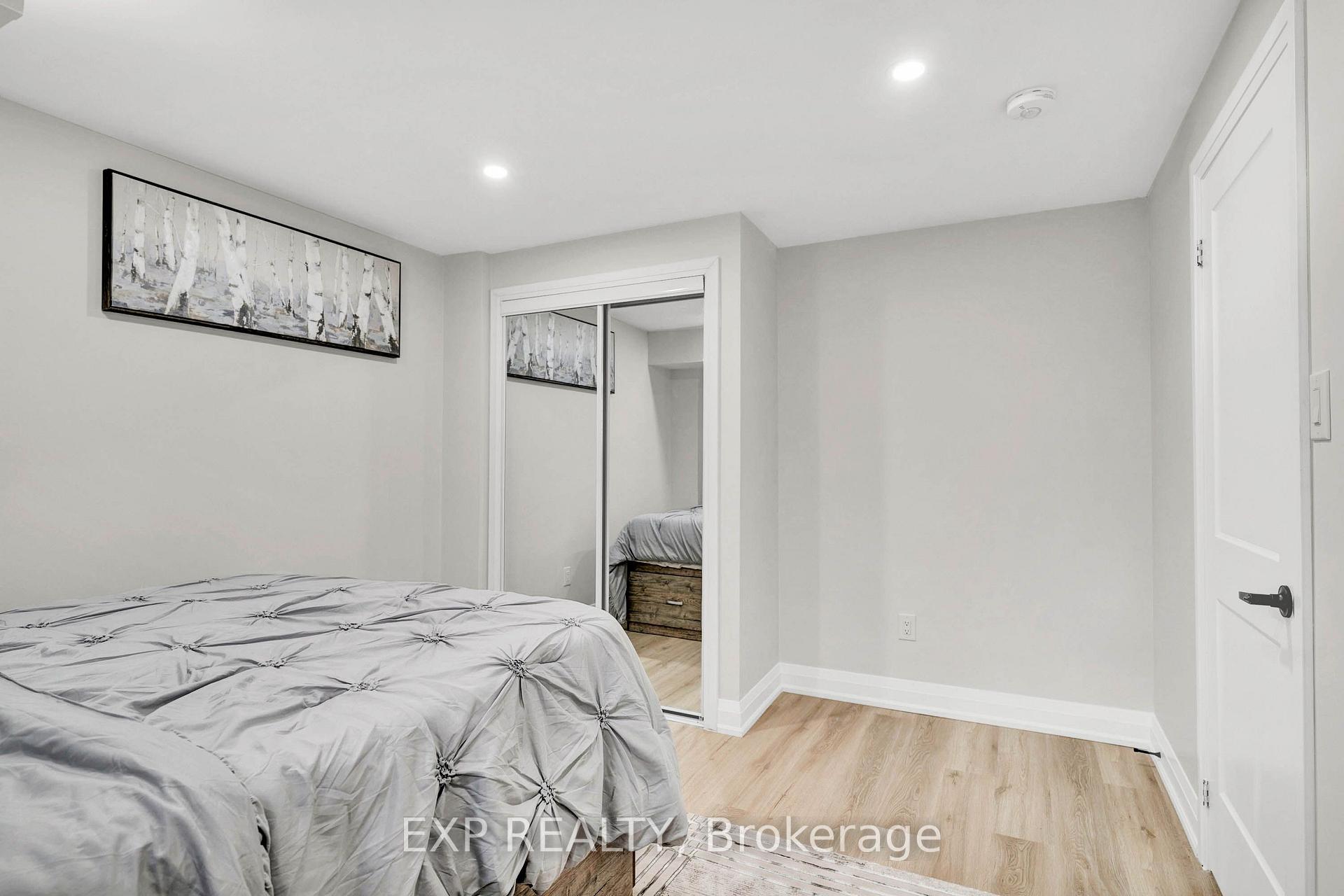 Photo 13 of Unit Unit A, 448 Dougall Avenue, Caledon, Rural Caledon — HOMEH