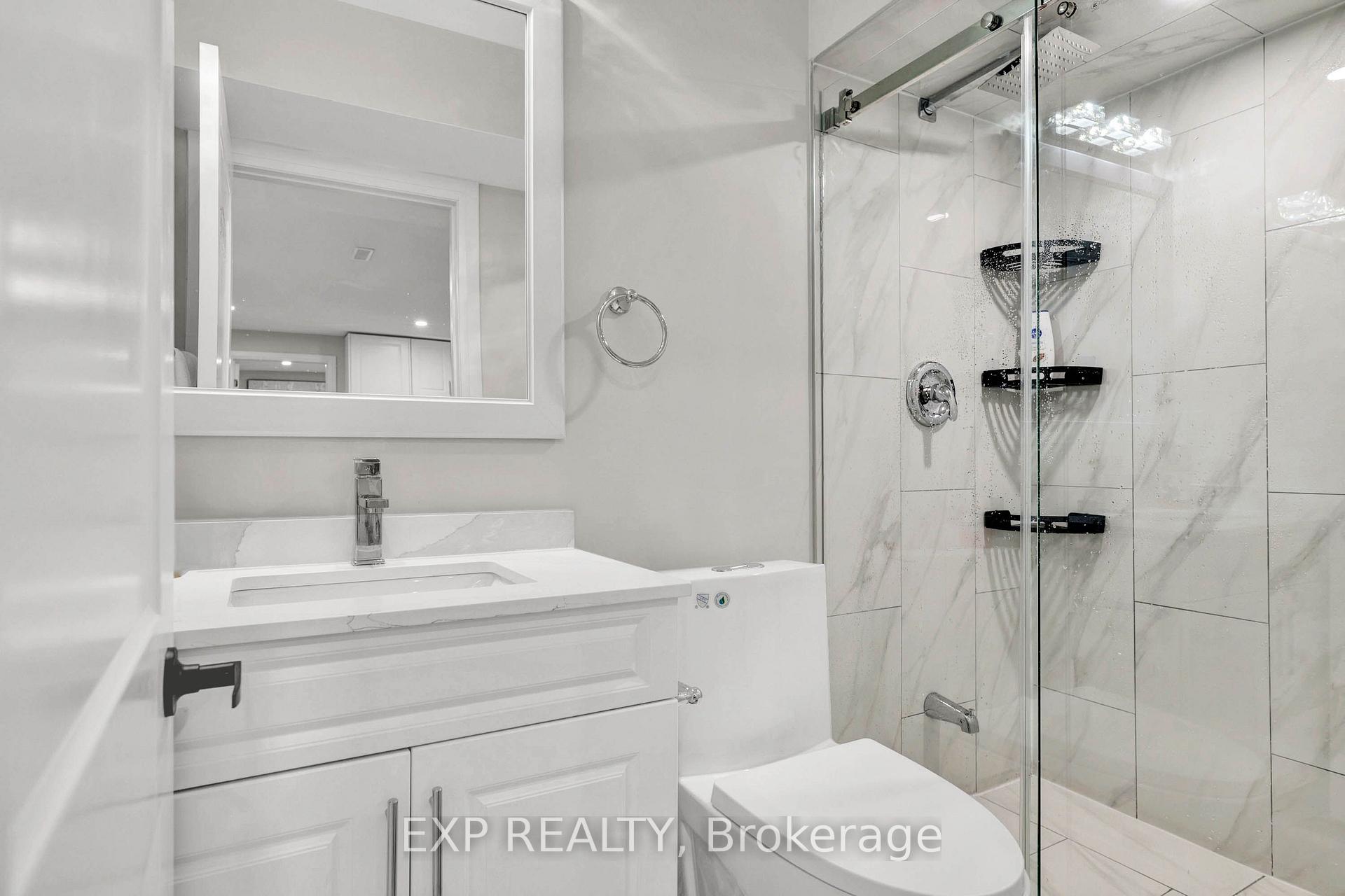 Photo 17 of Unit Unit A, 448 Dougall Avenue, Caledon, Rural Caledon — HOMEH