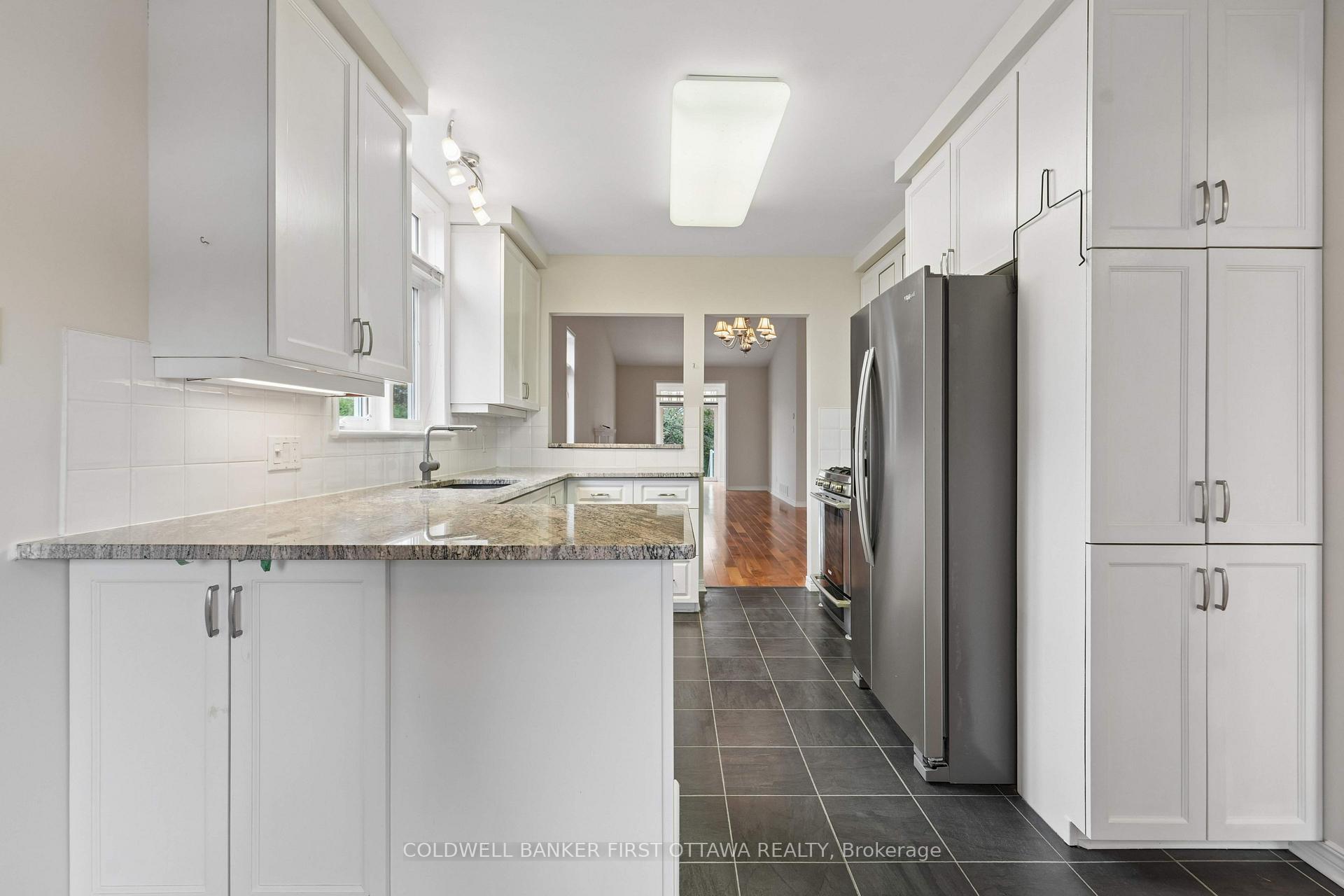 Photo 8 of 1 Sable Run Drive, Ottawa, Stittsville (Central) — HOMEH
