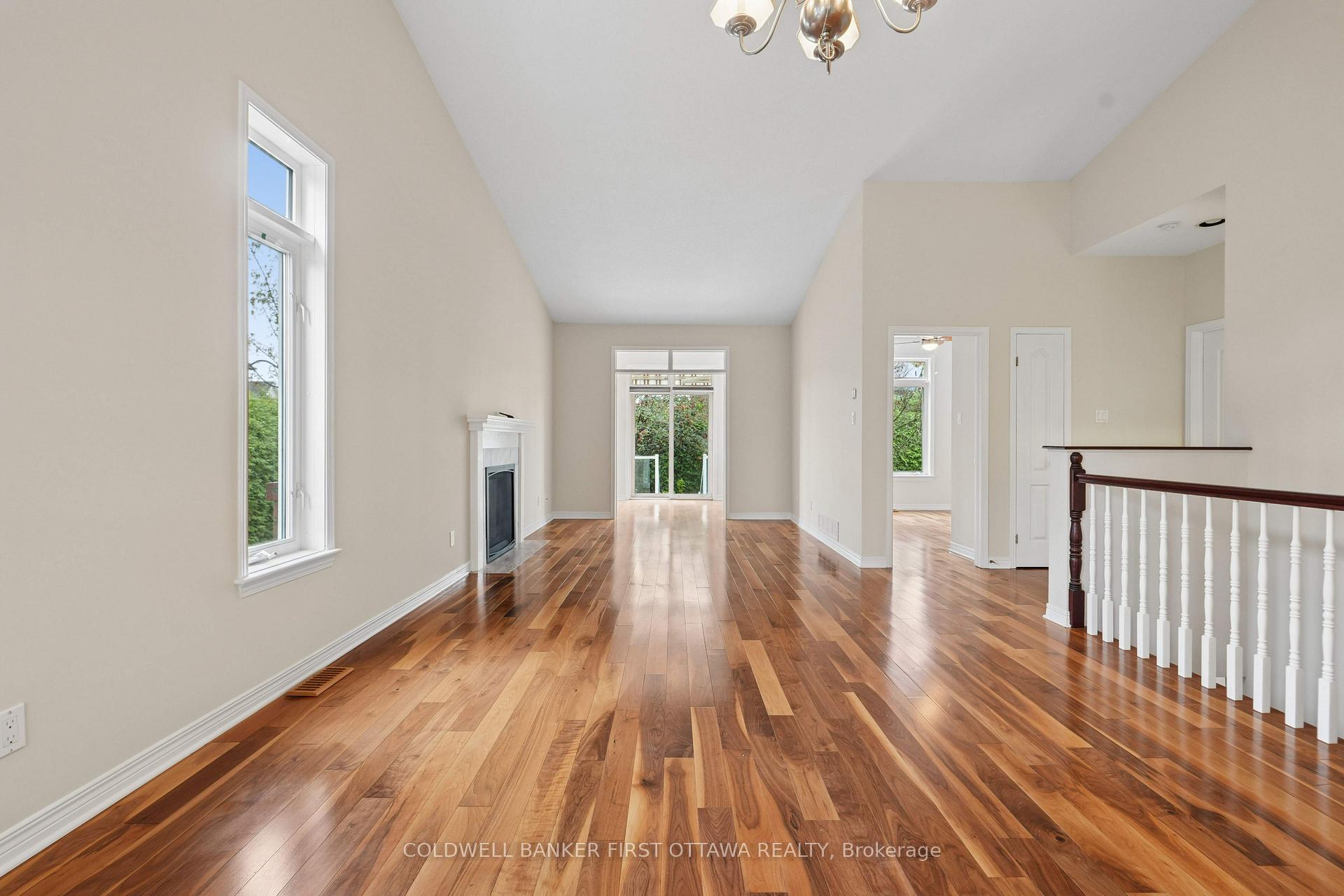 Photo 19 of 1 Sable Run Drive, Ottawa, Stittsville (Central) — HOMEH