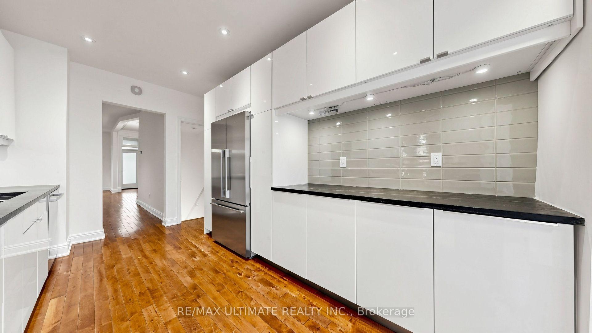 Photo 10 of 5 Collahie Street, Toronto, Little Portugal — HOMEH