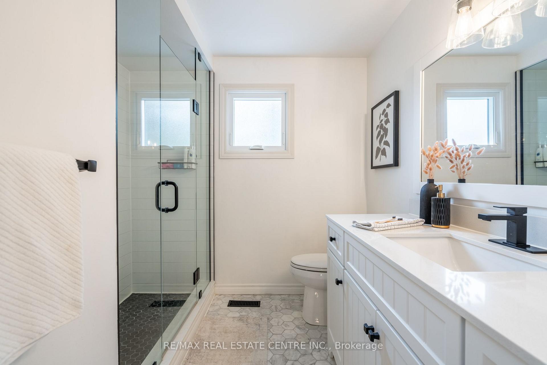 Photo 28 of 2064 Trillium Court, Burlington, Headon — HOMEH