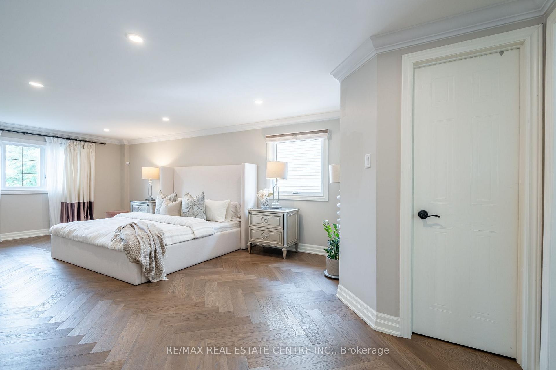 Photo 32 of 2064 Trillium Court, Burlington, Headon — HOMEH