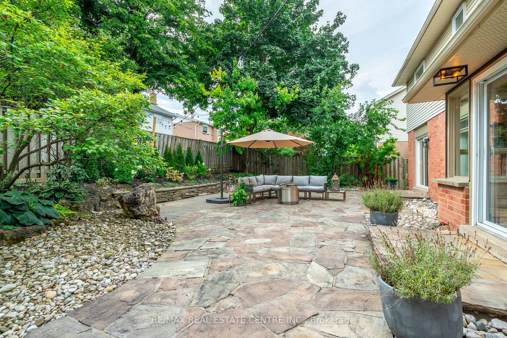 Photo 46 of 2064 Trillium Court, Burlington, Headon — HOMEH