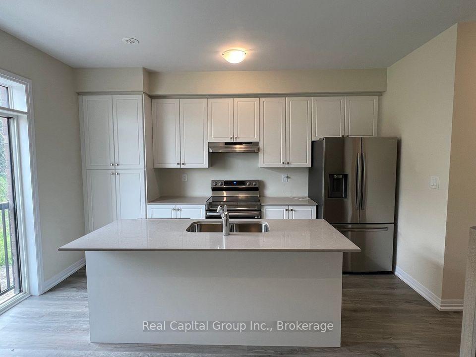 Photo 5 of Unit 35, 185 Bedrock Drive, Hamilton, Stoney Creek Mountain — HOMEH