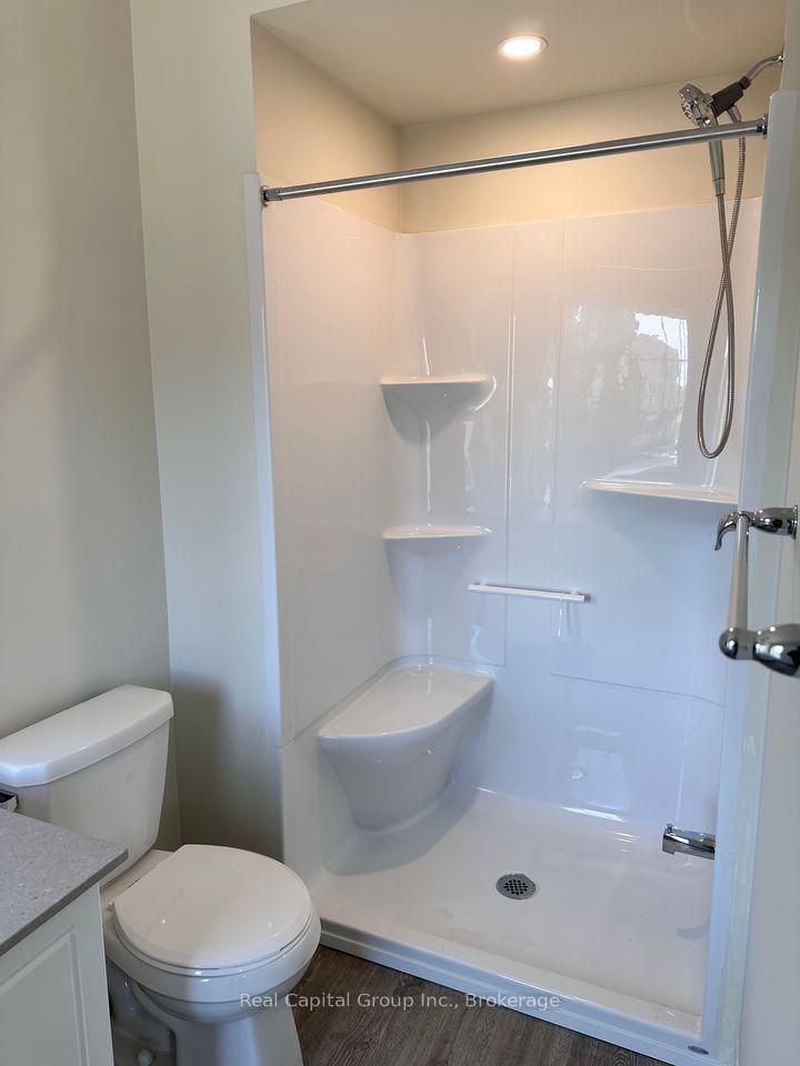 Photo 13 of Unit 35, 185 Bedrock Drive, Hamilton, Stoney Creek Mountain — HOMEH