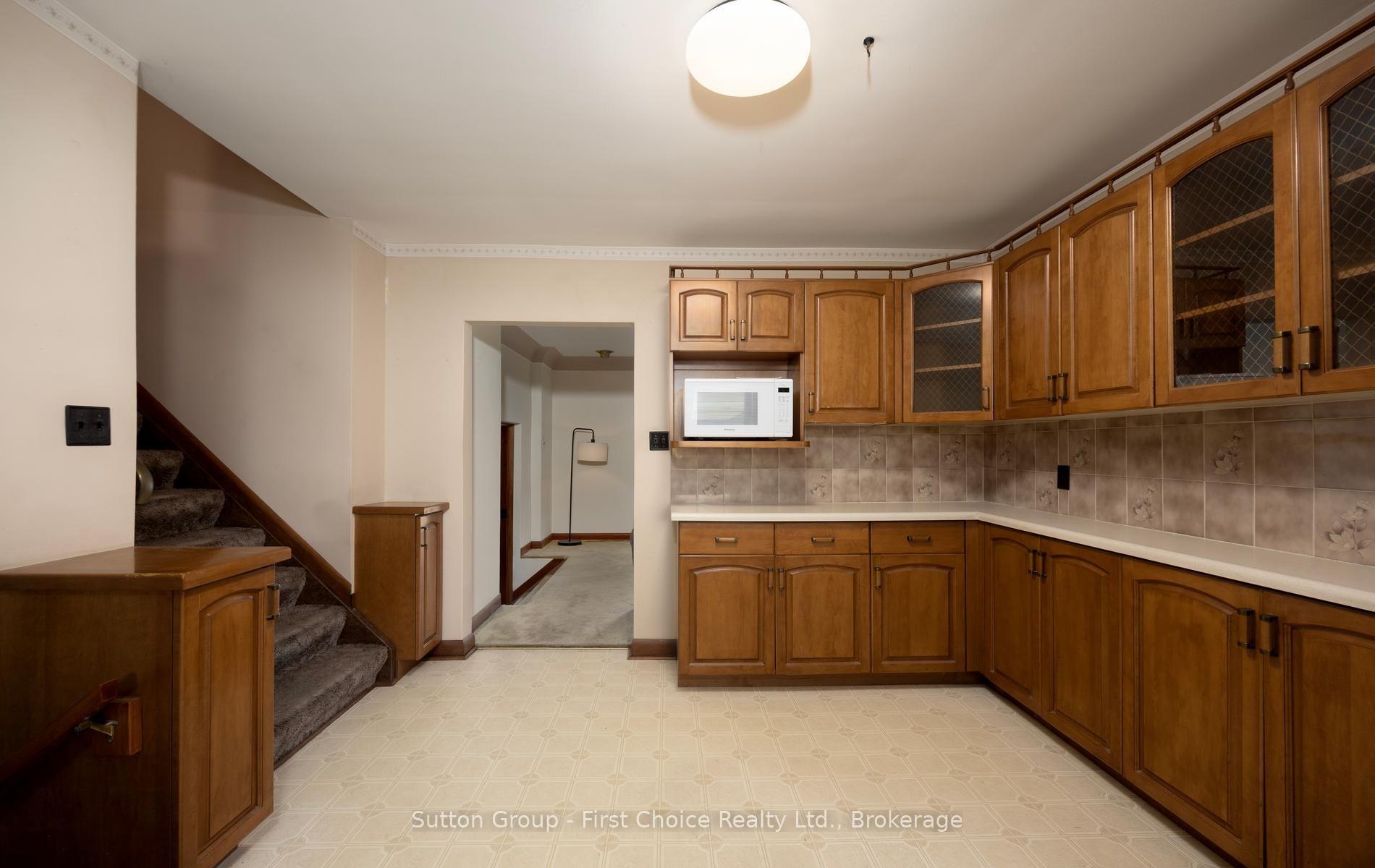 Photo 9 of 12 McCulloch Street, Stratford — HOMEH
