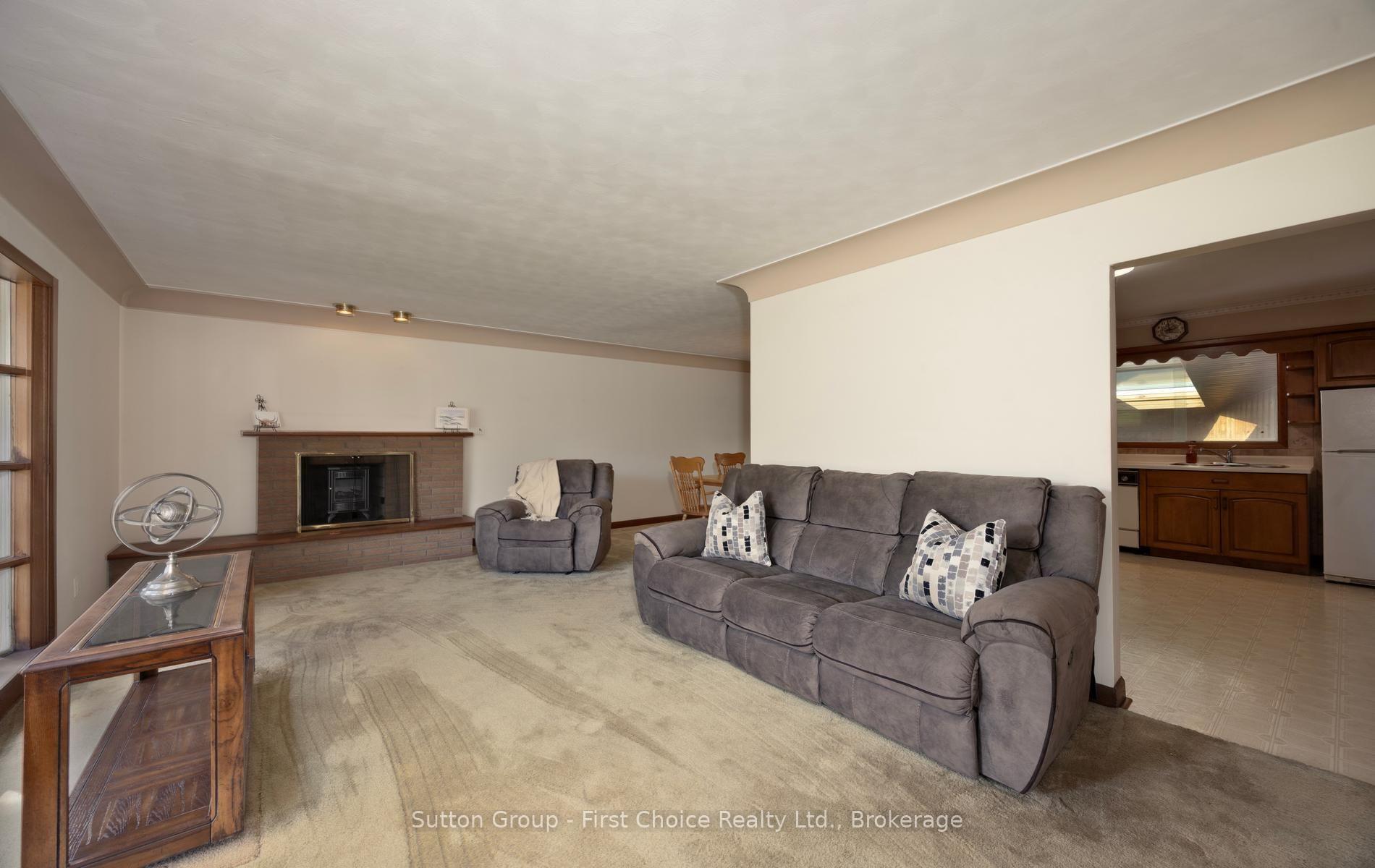 Photo 13 of 12 McCulloch Street, Stratford — HOMEH