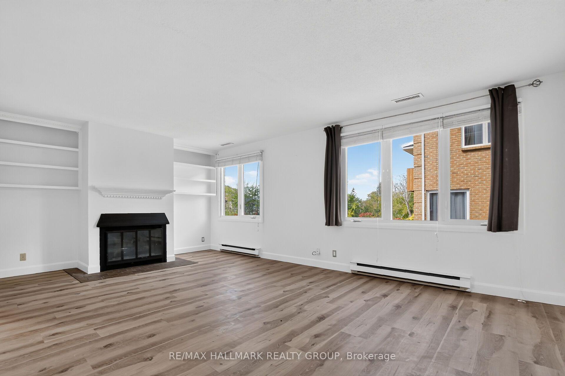 Photo 6 of Unit 12, 207 Stratas Court, Ottawa, Kanata - Katimavik — HOMEH